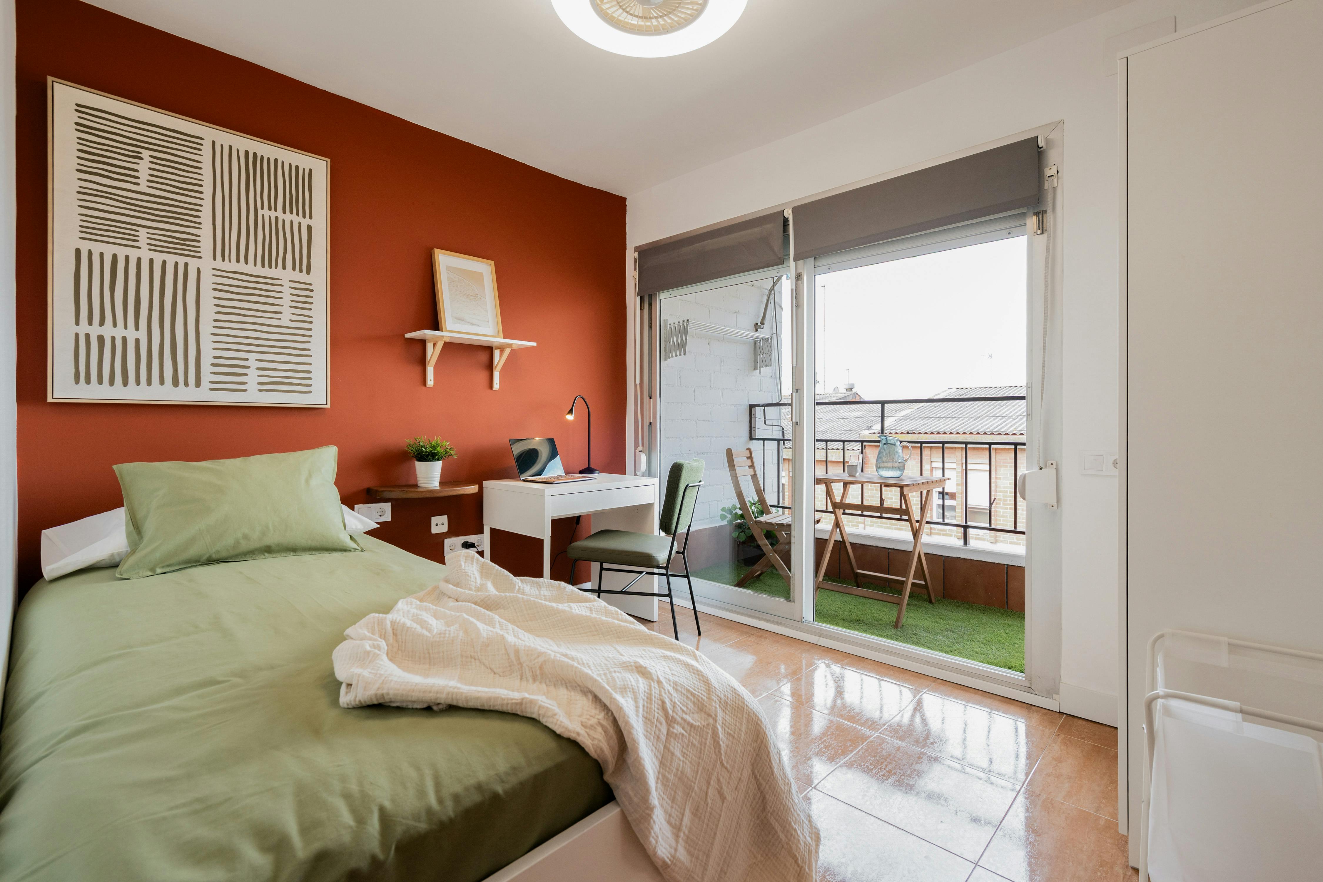 Carrer d'Ovidi, Sabadell preview