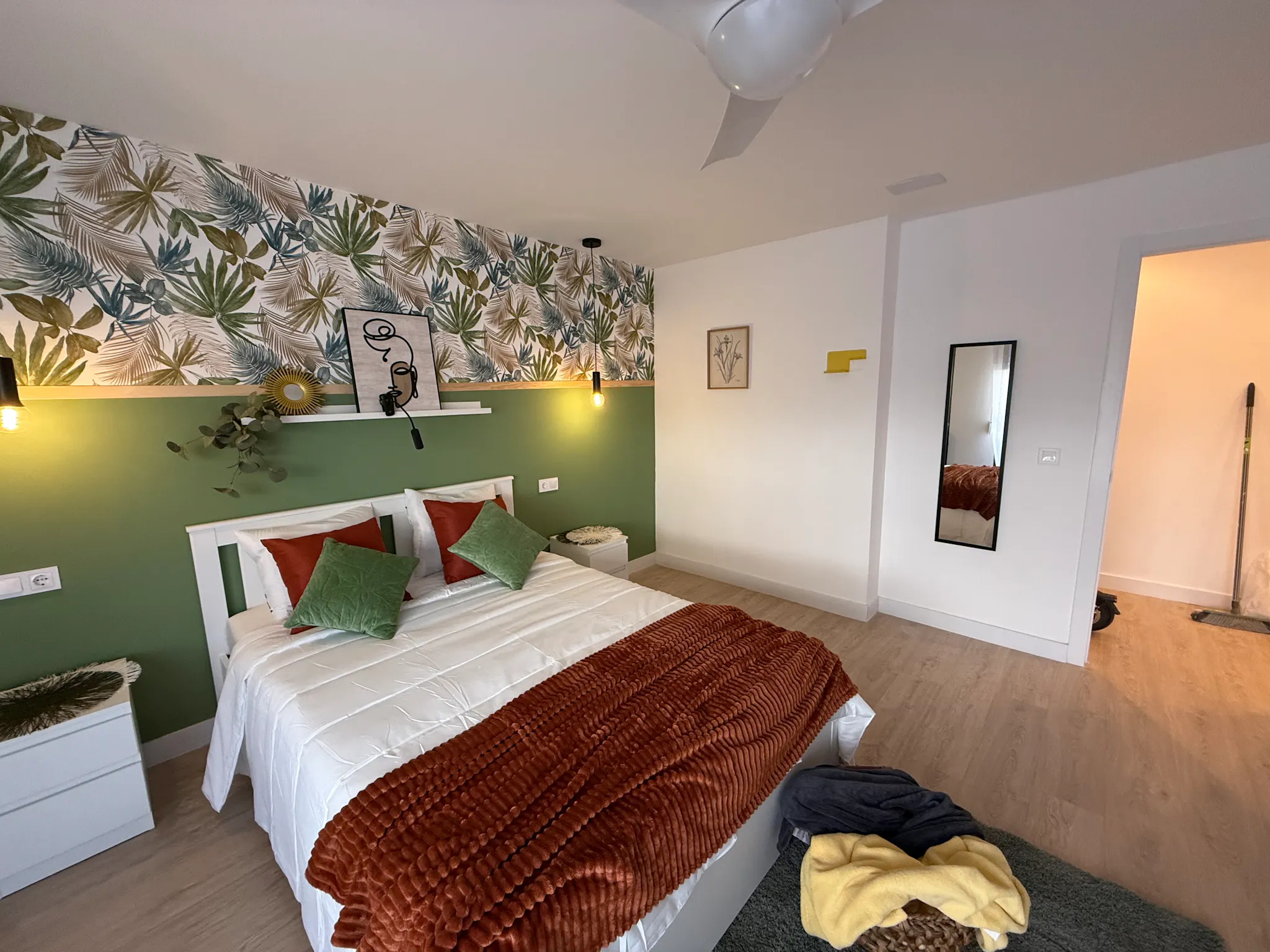 Private room in Calle Elda, Alicante (1711133) ROOM 2