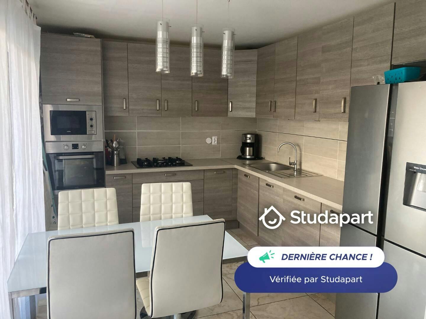 Private room for rent for €500 per month in La Falaise, Rue des Grands Prés