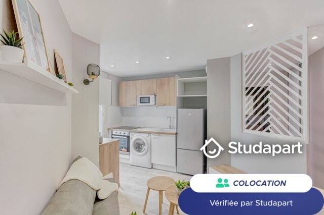 Private room for rent on Rue de l'Université, Lyon - Ansicht 5