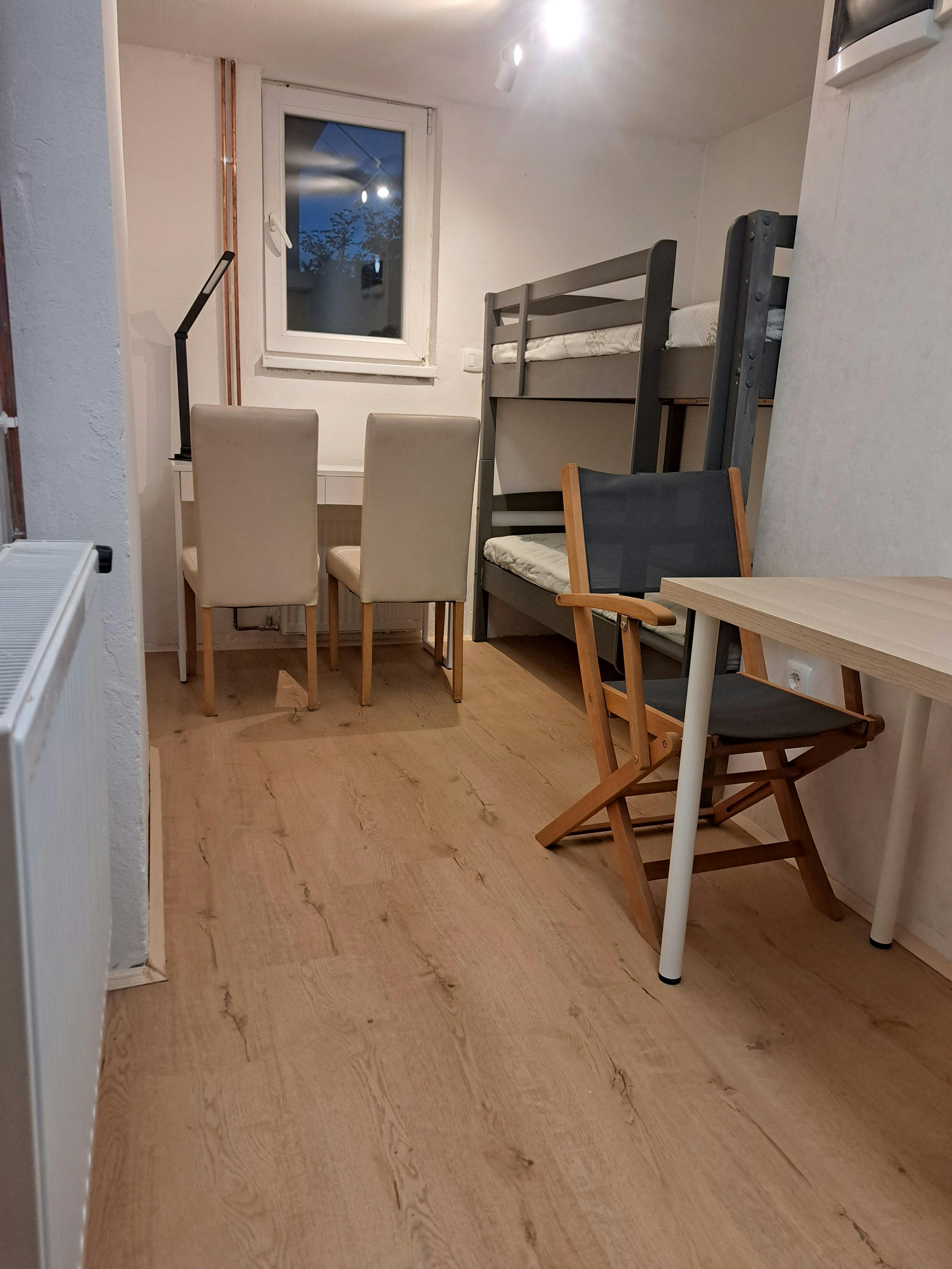 Apartment for rent for €500 per month in Ljubljana, Vrhovci, cesta XII