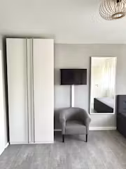 Östliche Rheinbrückenstraße, Karlsruhe 1-Karlsruhe-ROOM-1