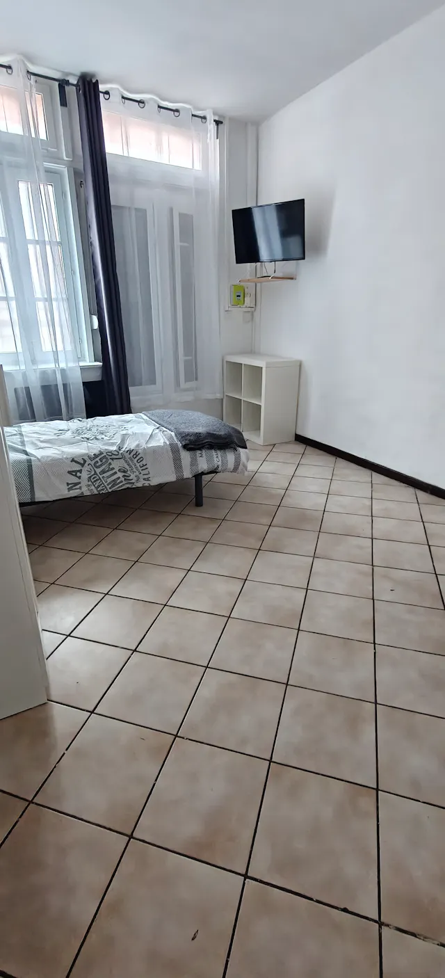 1-Bedroom Apartment in Rue des Meuniers, Lille (1711192) room image 1