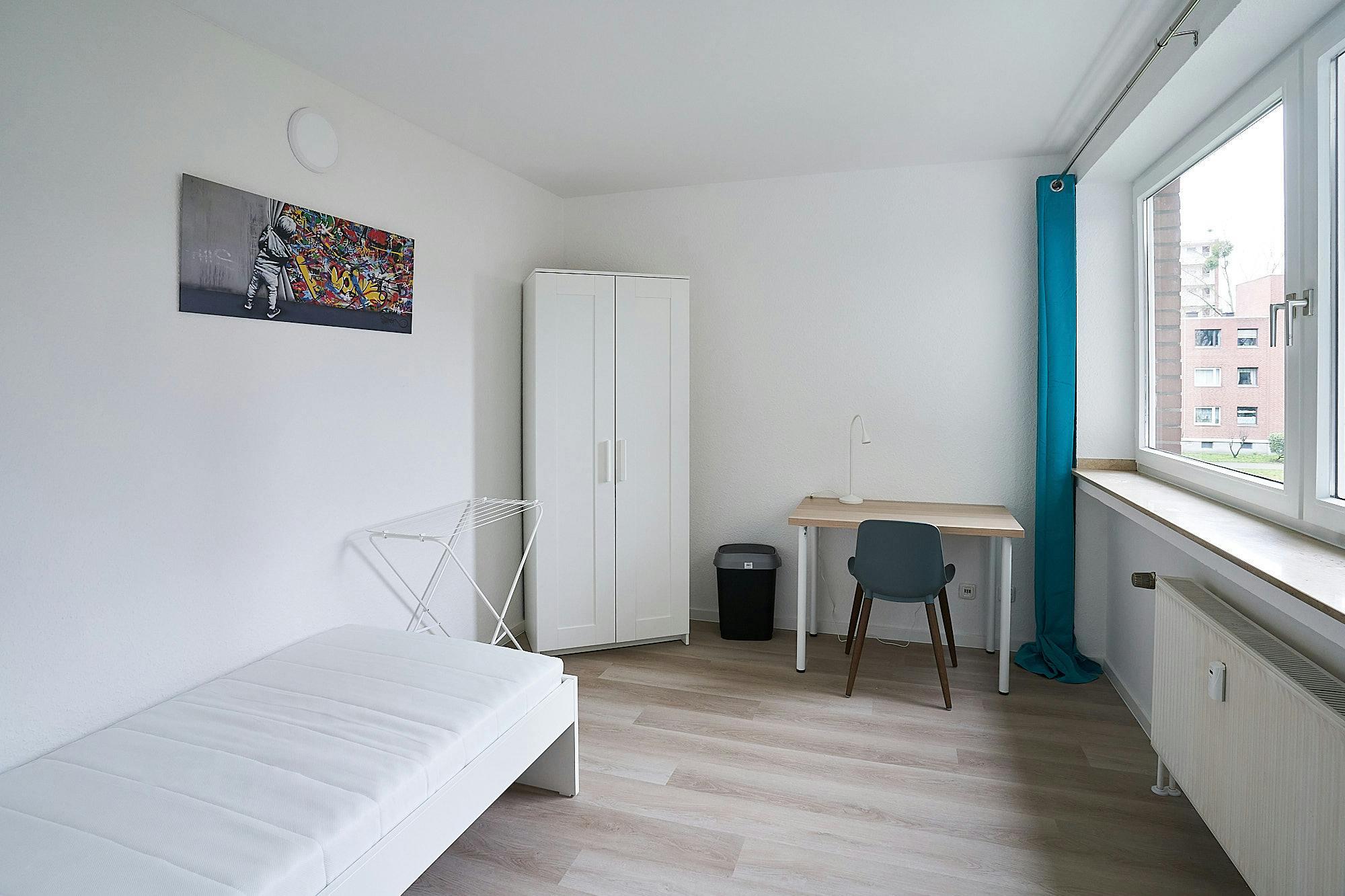 Private room in Kölner Landstraße, Düsseldorf (1711270) room image 1