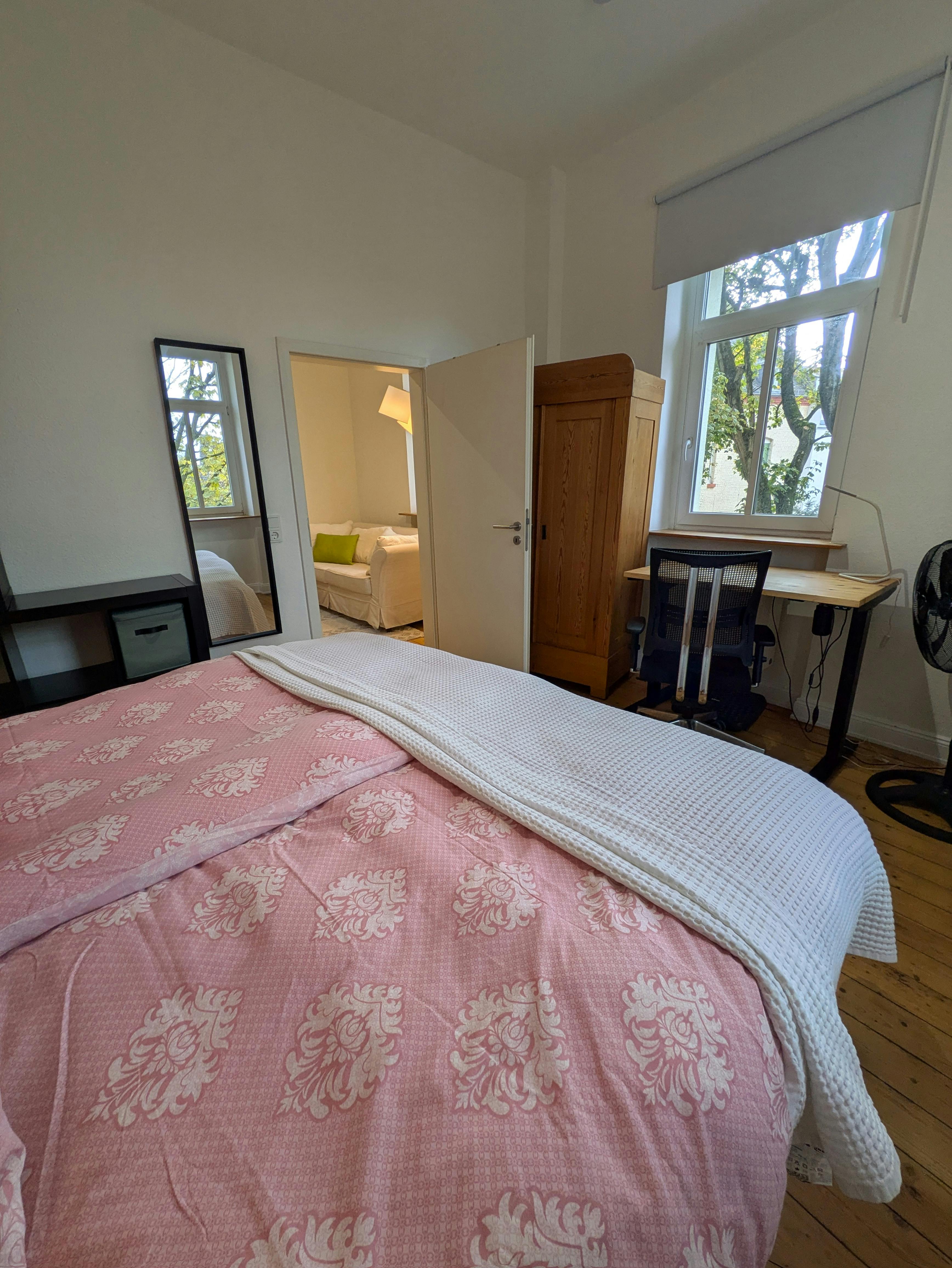 Wohnung zu mieten für 1.650 € pro Monat in Wiesbaden, Am Schloßpark