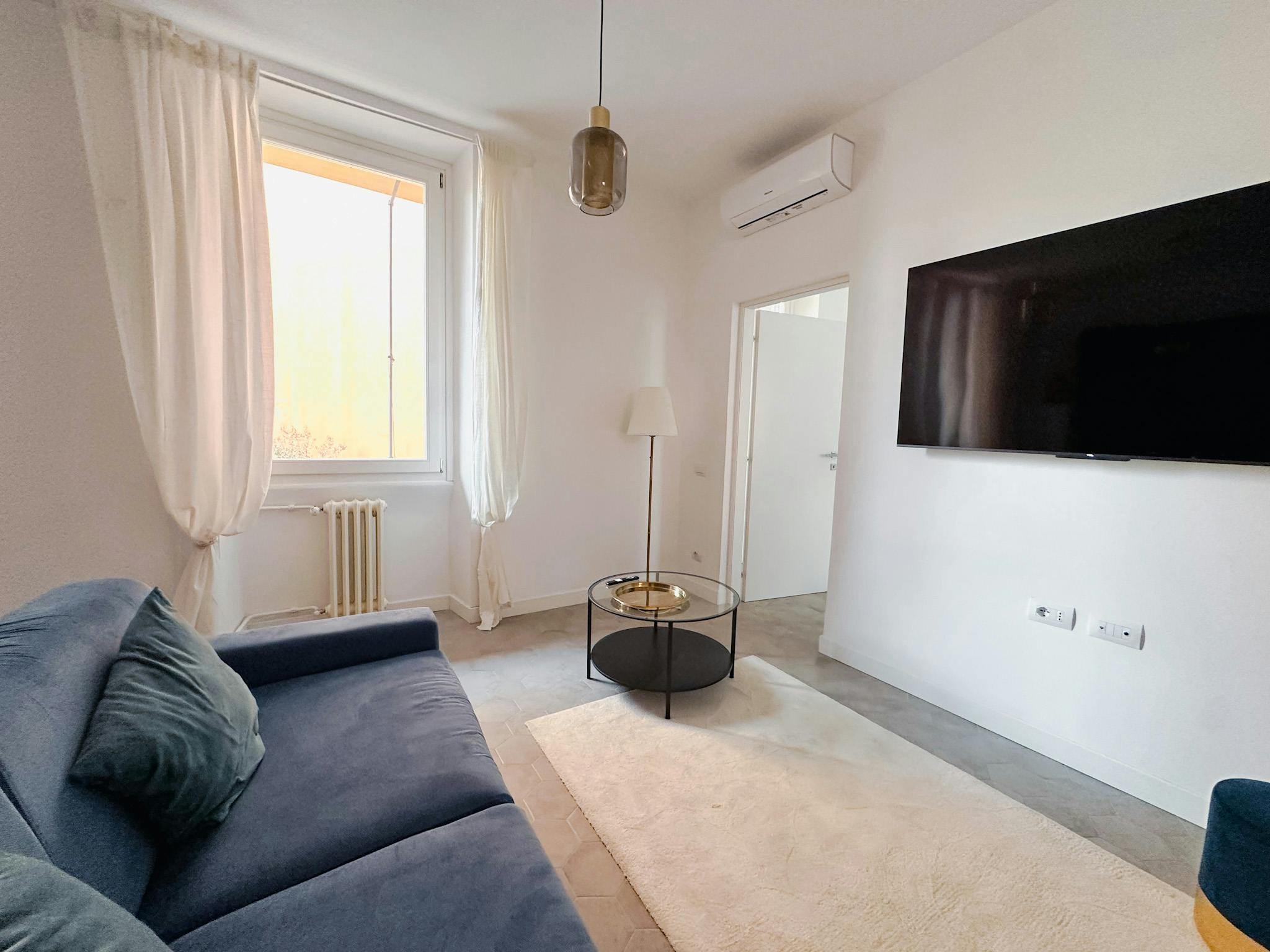1-Bedroom Apartment in Via Giacomo Venezian, Rome (1711438) ROOM 1
