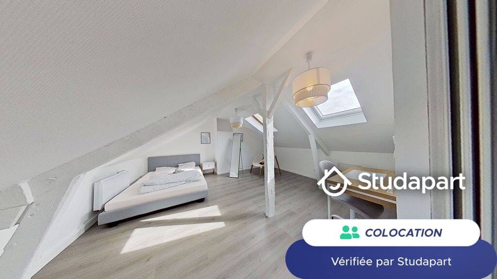 Отдельная комната сдается в аренду за 390 € в месяц в Le Havre, Rue de Condé