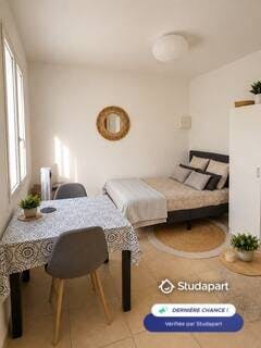 Casa para alugar por € 690 por mês em Saint-Georges-d'Orques, Rue des Cagnes