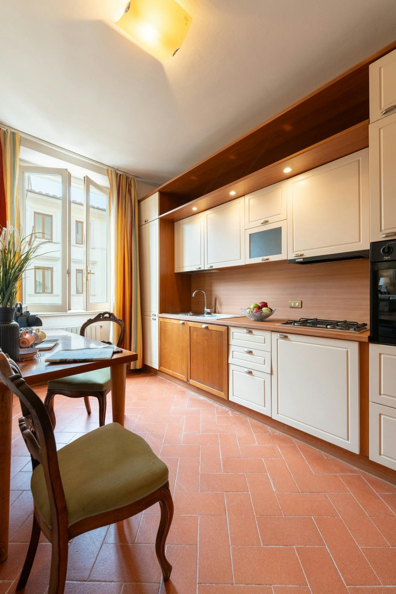 3-Bedroom Apartment in Via Panzani, Florence (1711824) room image 2