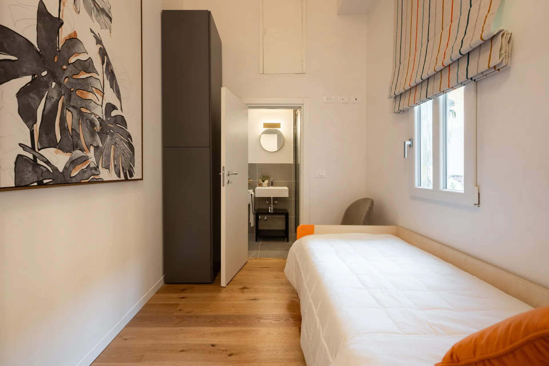3-Bedroom Apartment in Via dei Pepi, Florence (1711944) ROOM 4