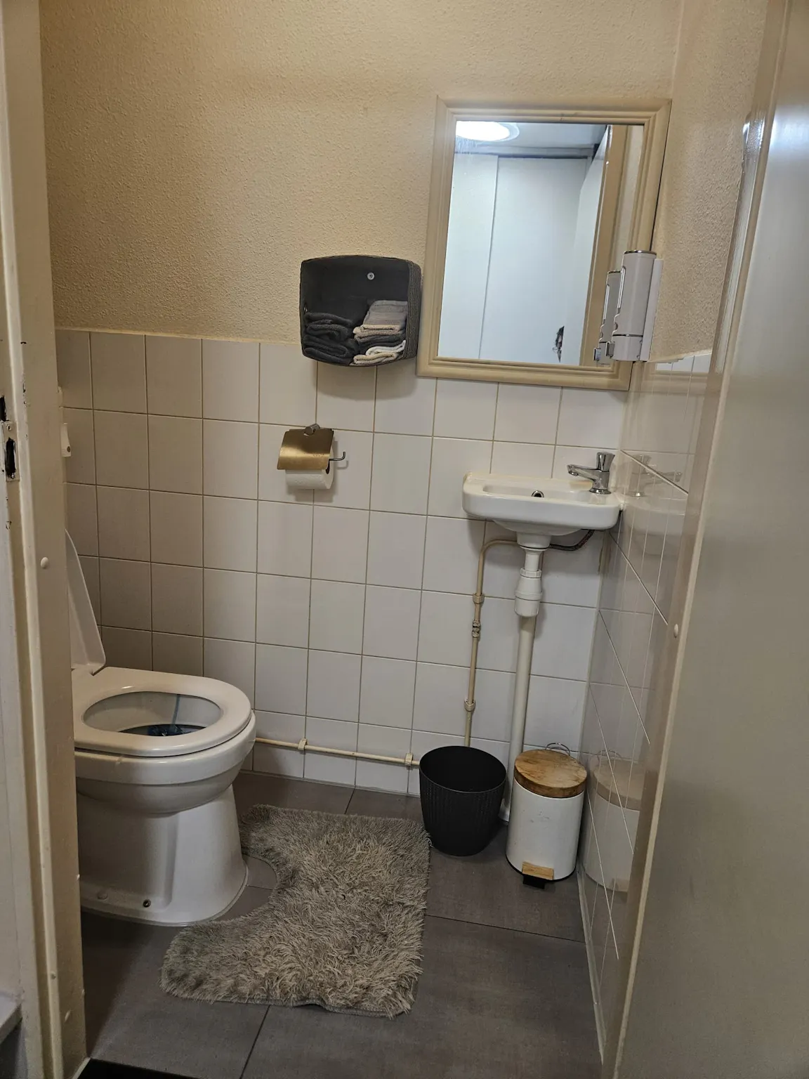 Shared room in Vreelandplein, Amsterdam (1712017) COMMON_AREA