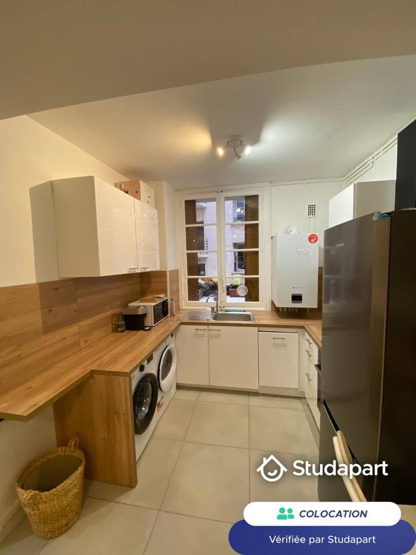 Private room for rent on Rue Chevreul, Lyon - Plus