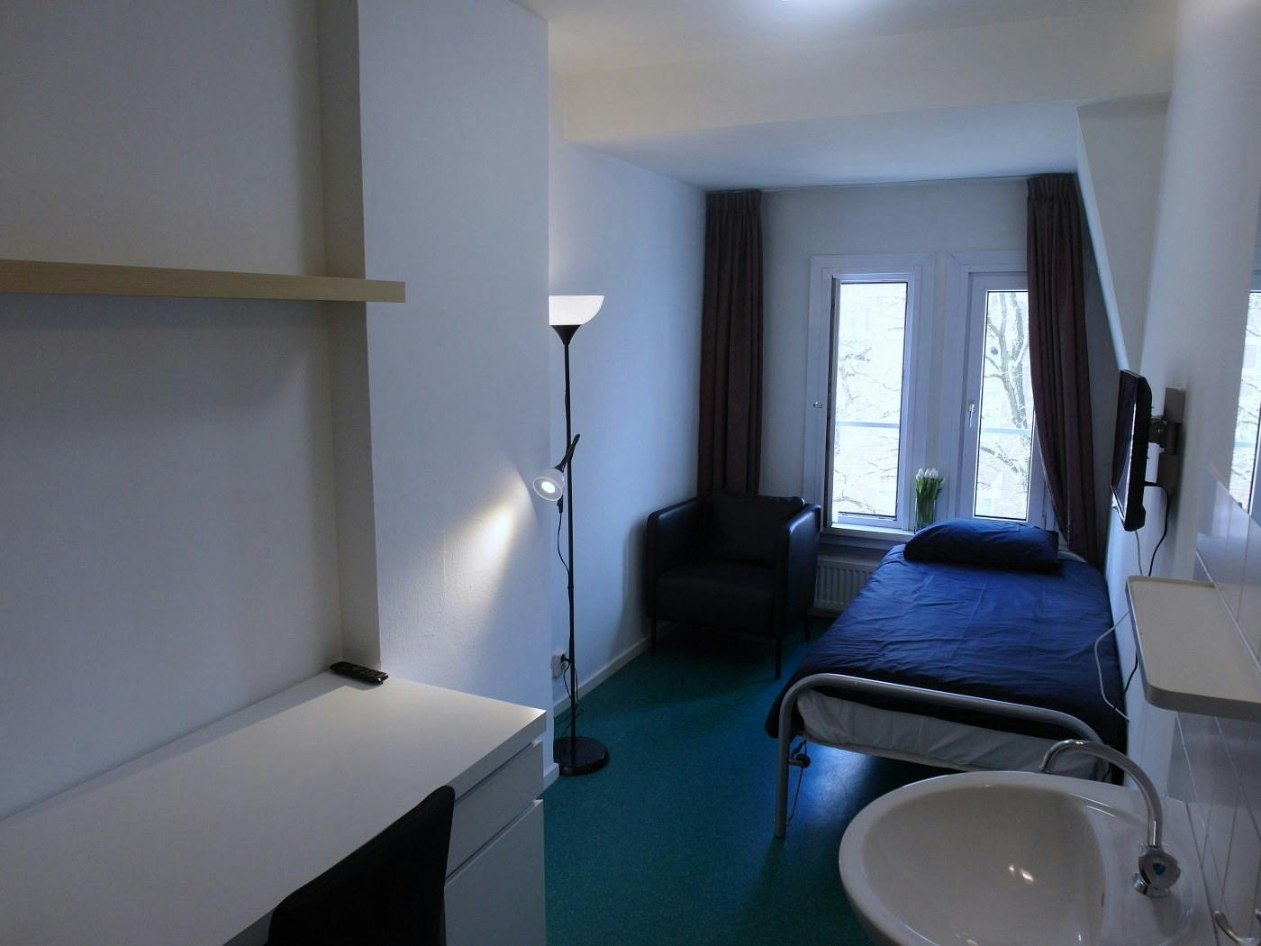 Chambre privée à louer pour 670 €/mois à Rotterdam, Voorschoterlaan