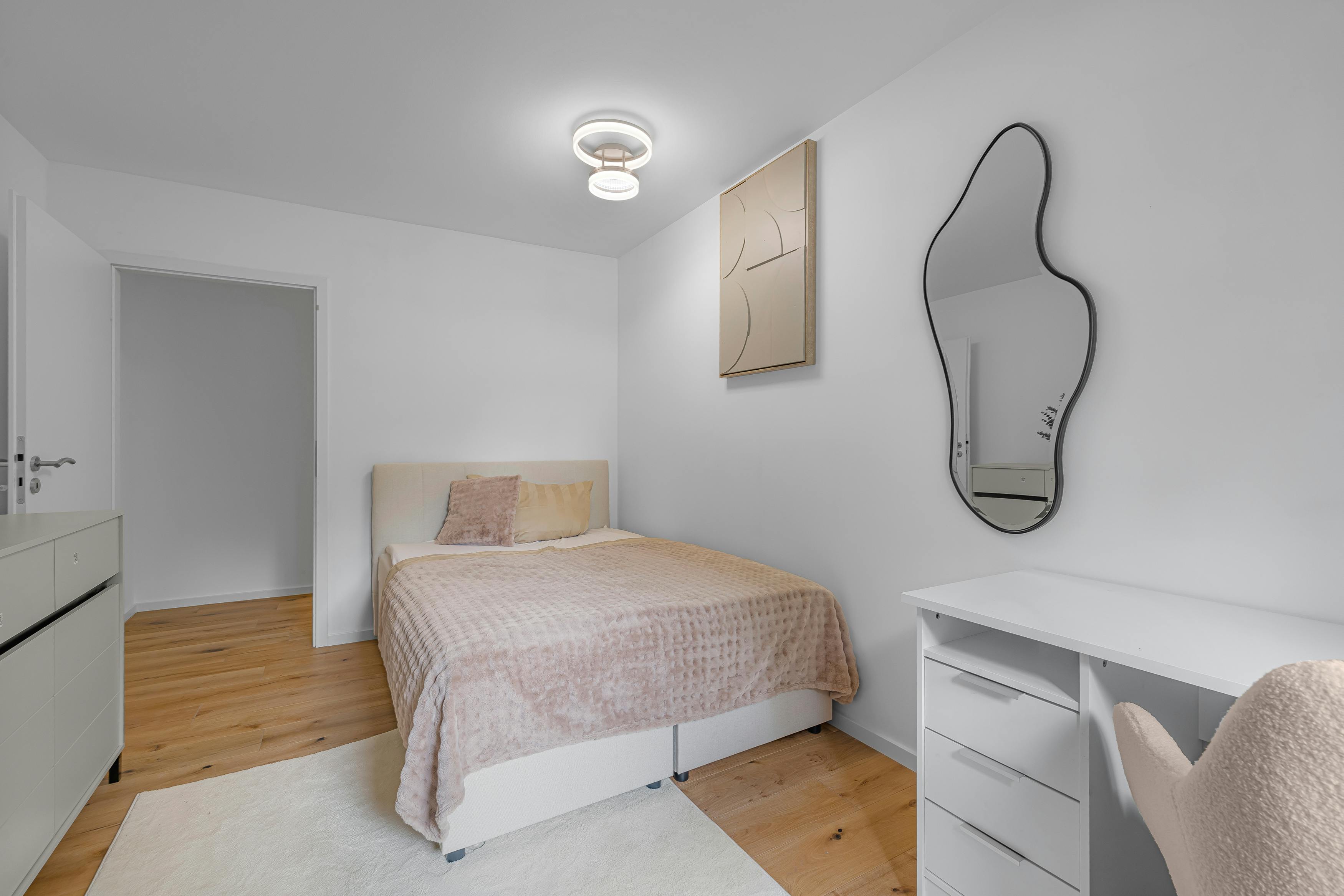 WG-Zimmer zu mieten für 700 € pro Monat in Munich, Dianastraße