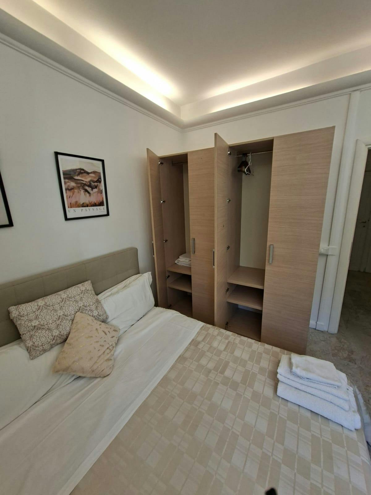 Private room in Viale Marco Polo, Rome (1712392) ROOM
