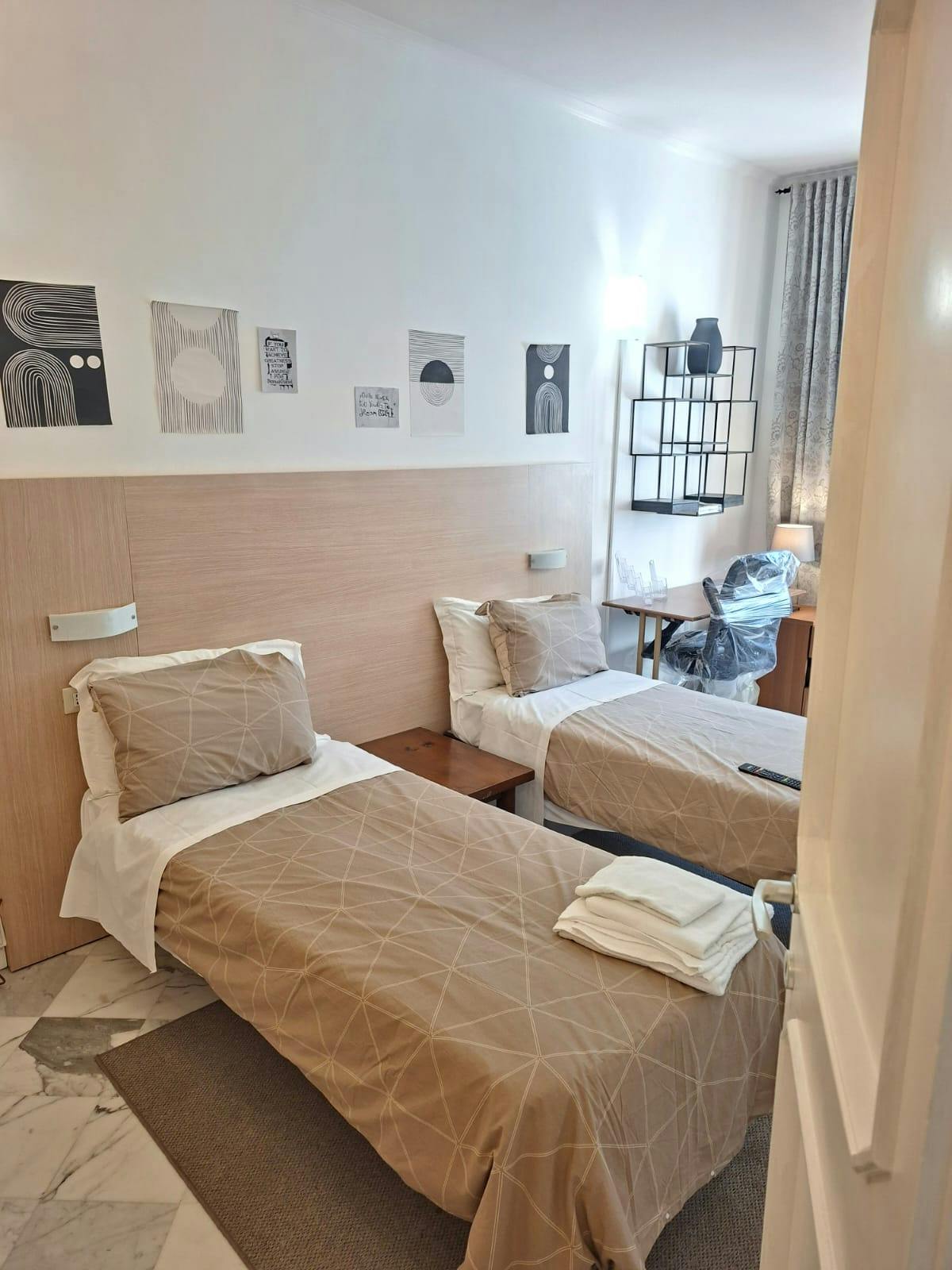 Private room in Viale Marco Polo, Rome (1712399) room image 1
