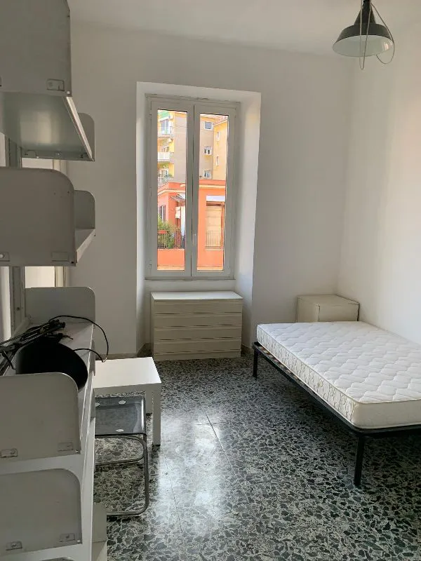 Private room in Via Pietro Sterbini, Rome (1712404) ROOM