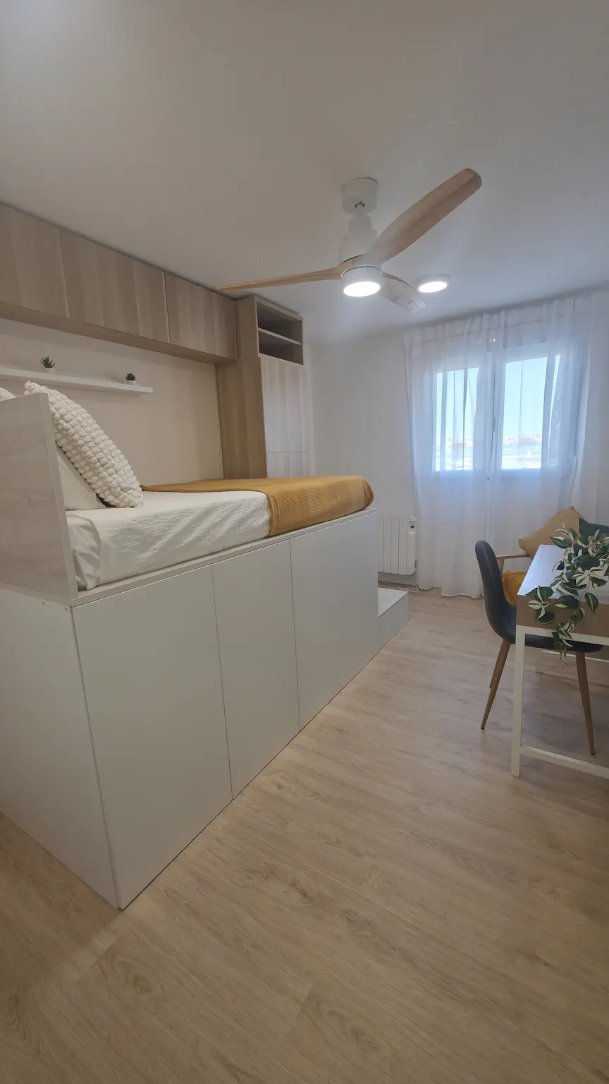 Private room in Plaza de la Convivencia, Madrid (1712518) ROOM