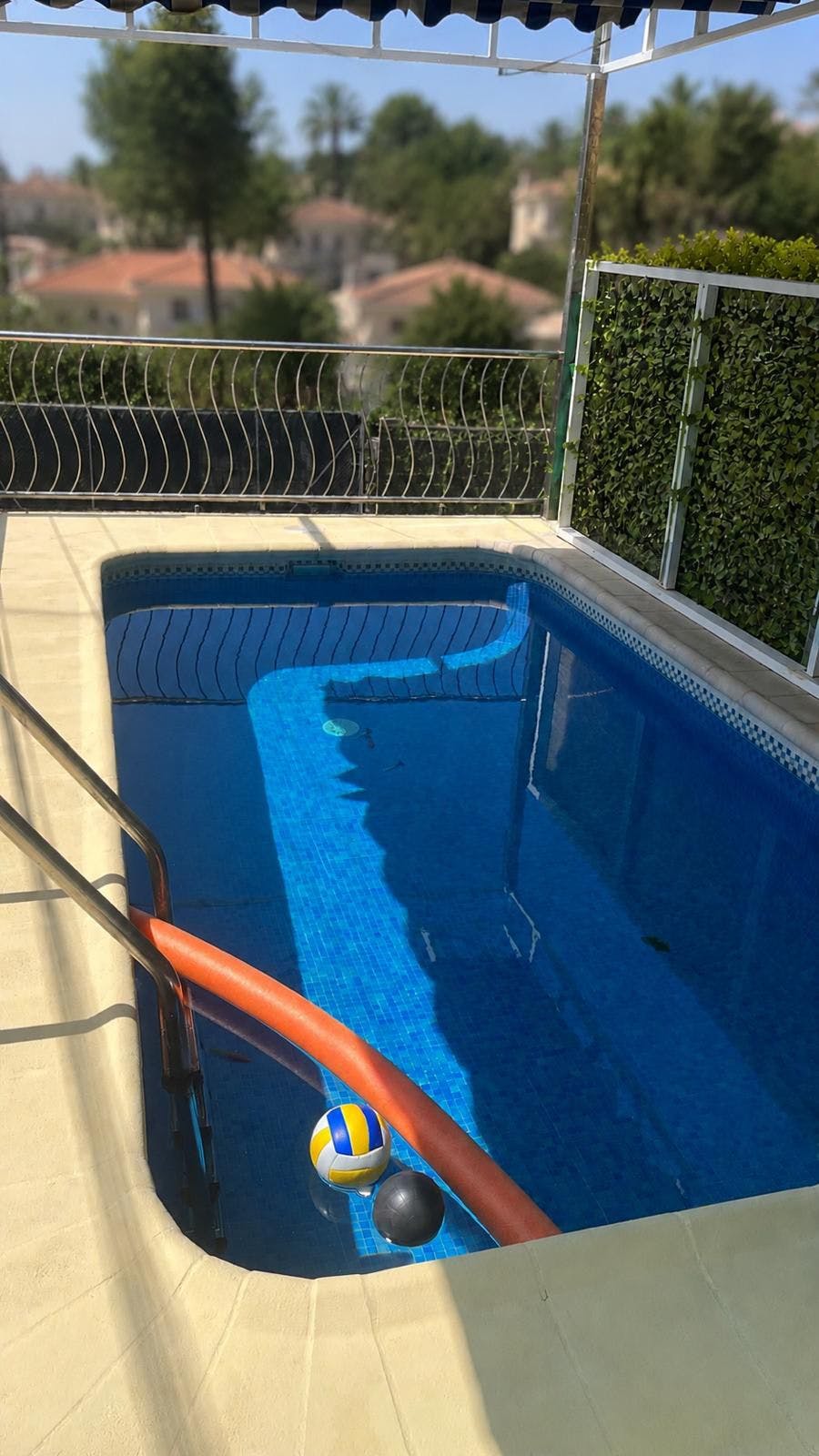 Private room for rent for €950 per month in Alicante, Carrer Gustavo Adolfo Bécquer