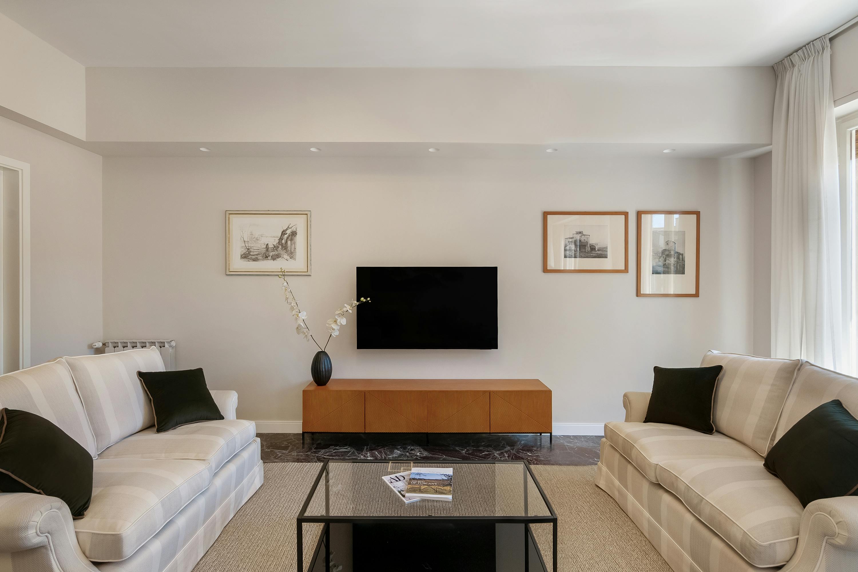 3-Bedroom Apartment in Via Giambologna, Florence (1712662) ROOM 1