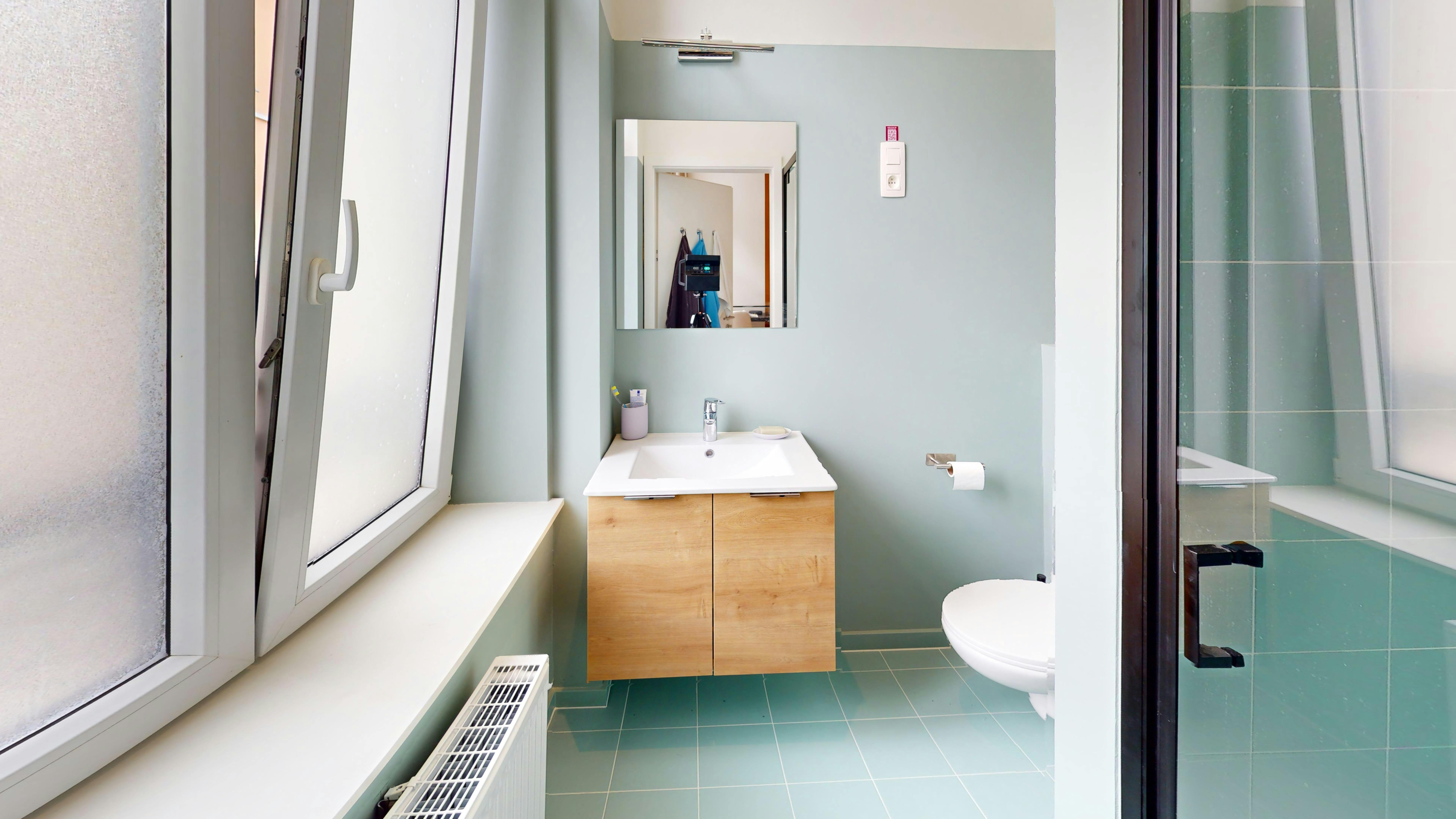 Private room in Rue Hydraulique, Saint-Josse-ten-Noode (1712705) room image 2
