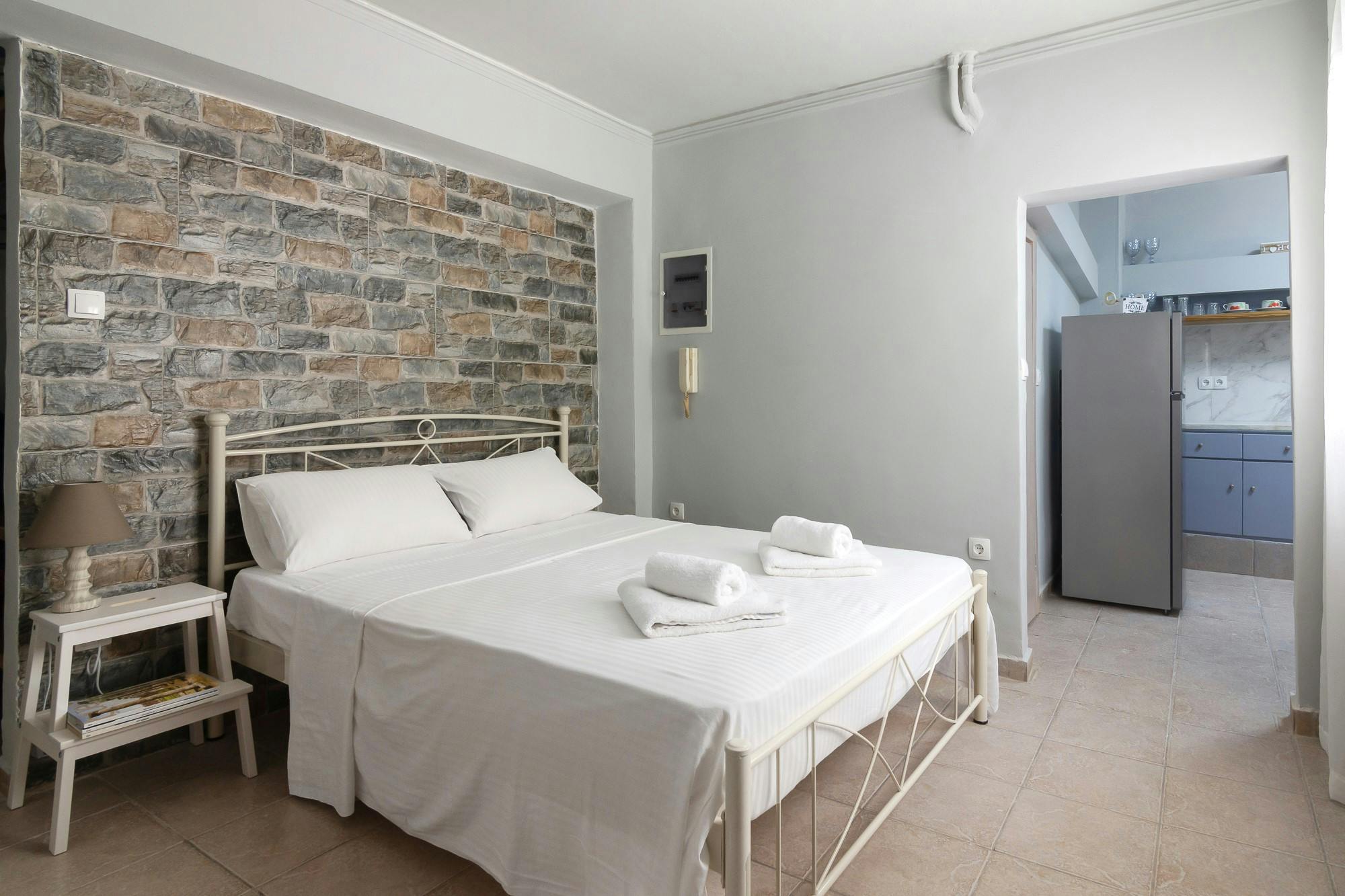 Simmachidon, Athina preview
