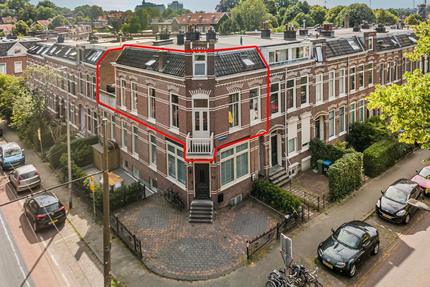 Dom do wynajęcia za 3000 € miesięcznie w mieście Arnhem, Leoninusstraat
