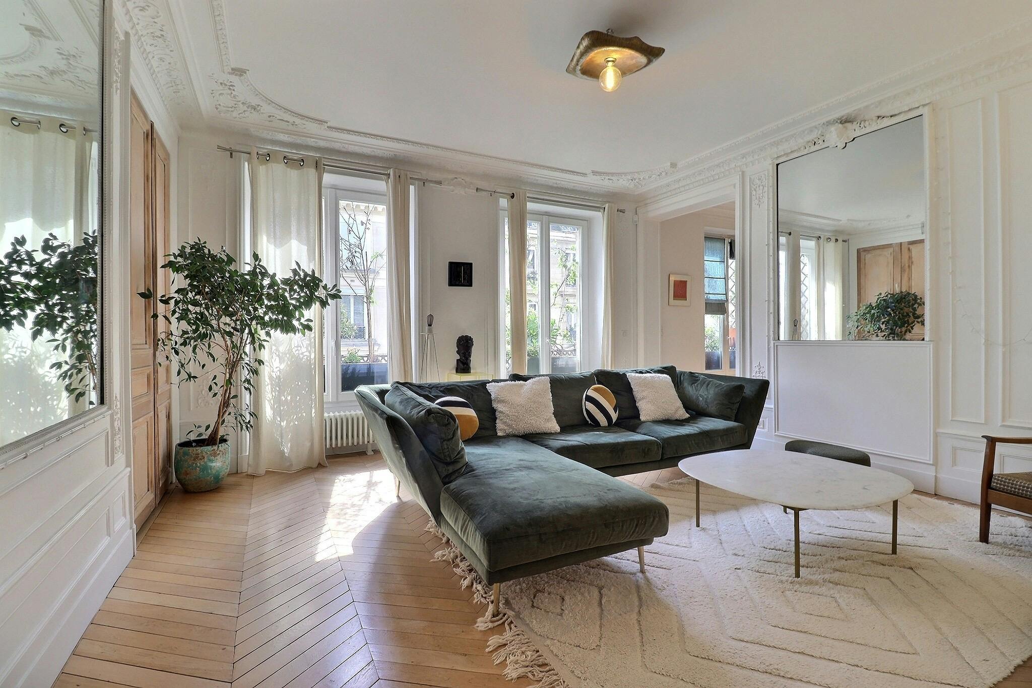 1-Bedroom Apartment in Rue Beaurepaire, Paris (1712762) ROOM