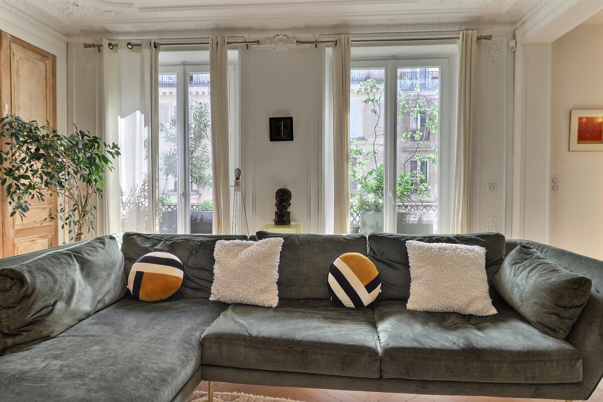 1-Bedroom Apartment in Rue Beaurepaire, Paris (1712762) ROOM 2