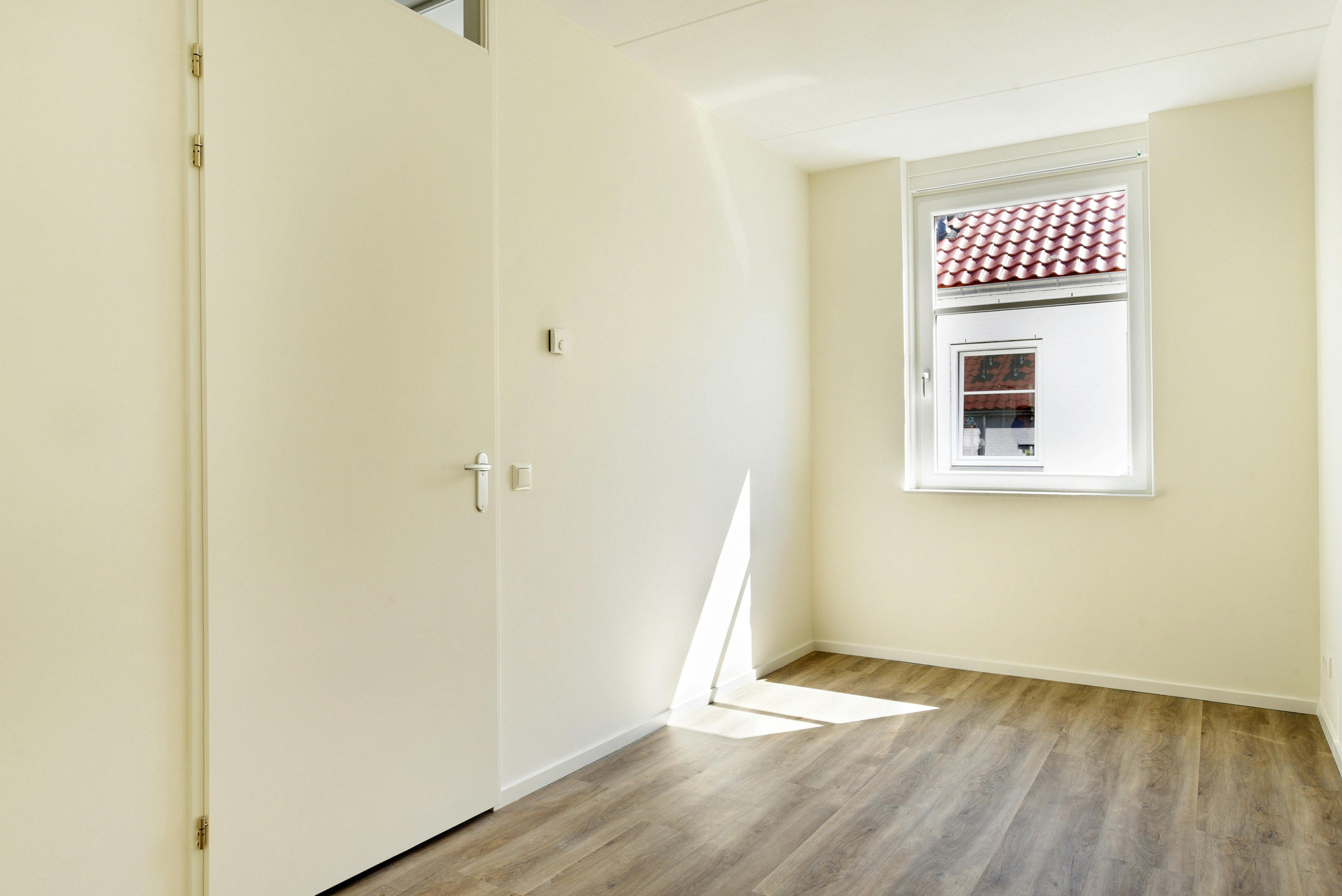 3-Bedroom House in Bergweg, Rotterdam (1712768) room image 90