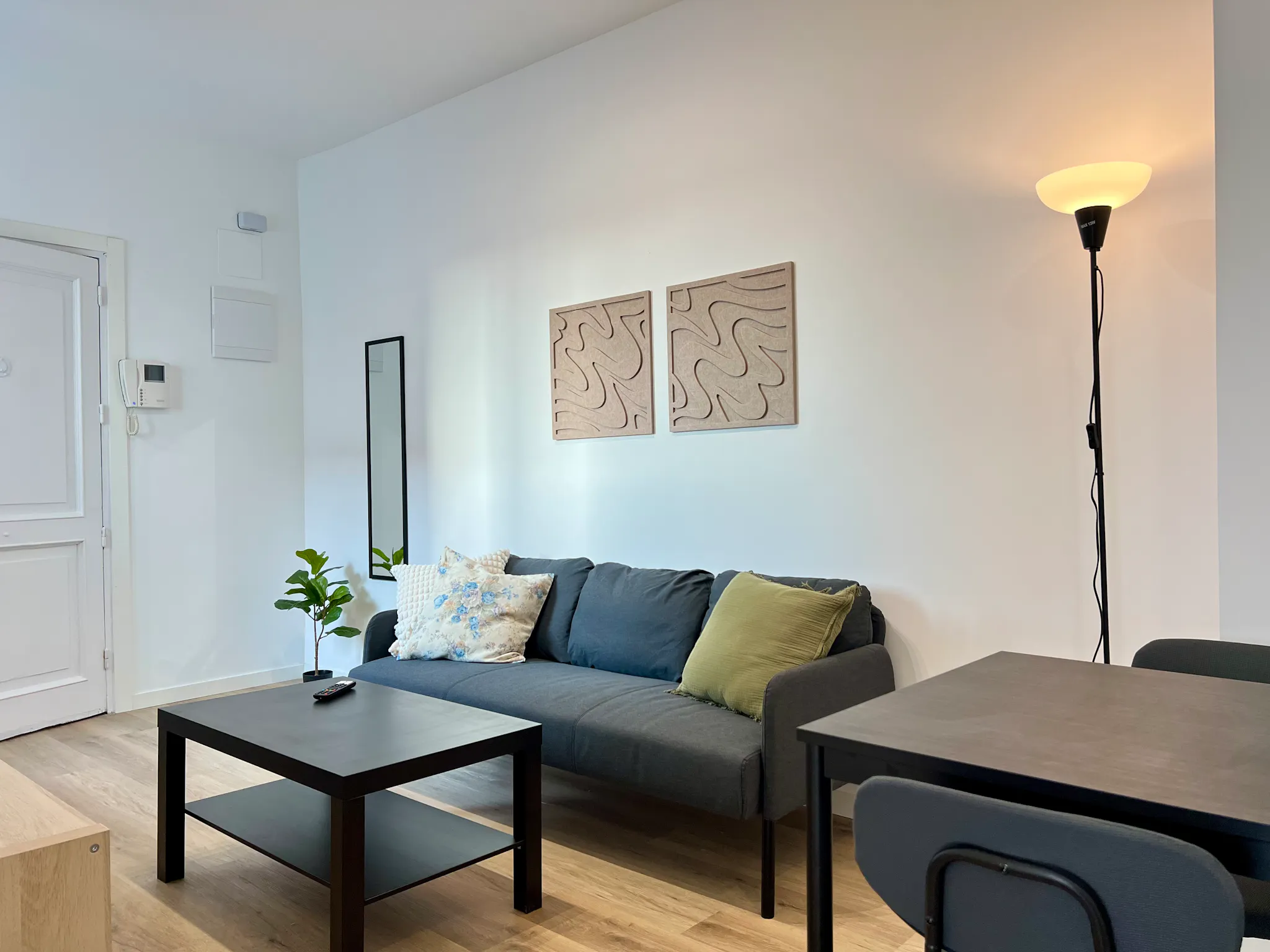 2-Bedroom Apartment in Calle de San Bernardo, Madrid (1712832) ROOM 4