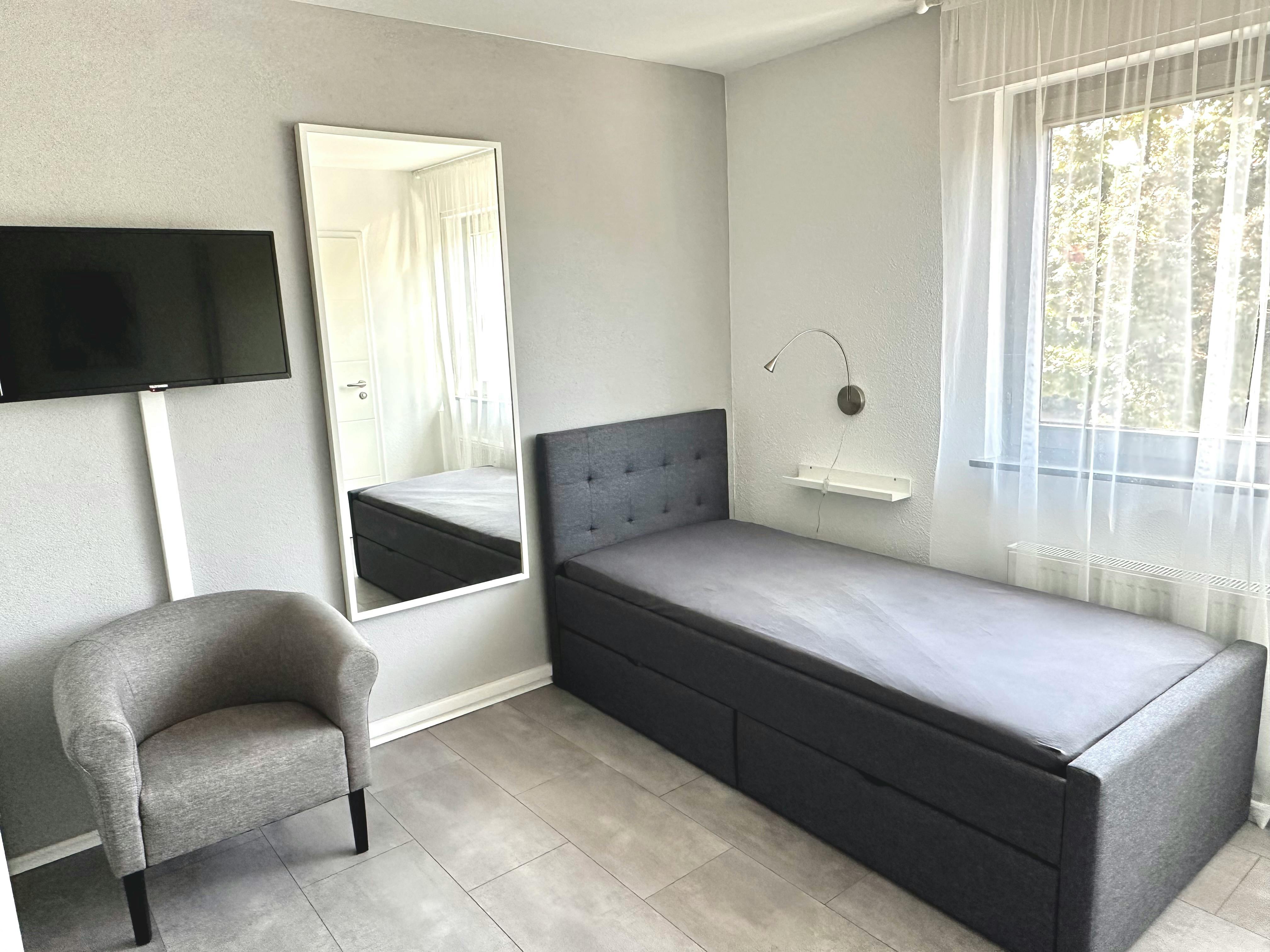 Monolocale in affitto a 890 € al mese a Karlsruhe, Östliche Rheinbrückenstraße