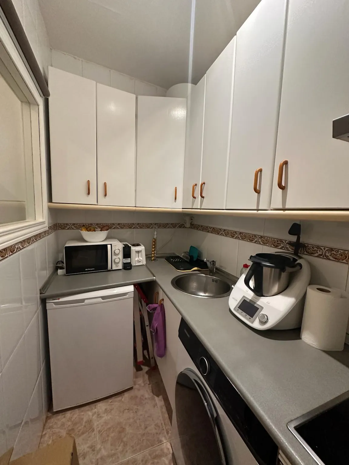 1-Bedroom Apartment in Calle del Robledillo, Madrid (1712889) ROOM 4