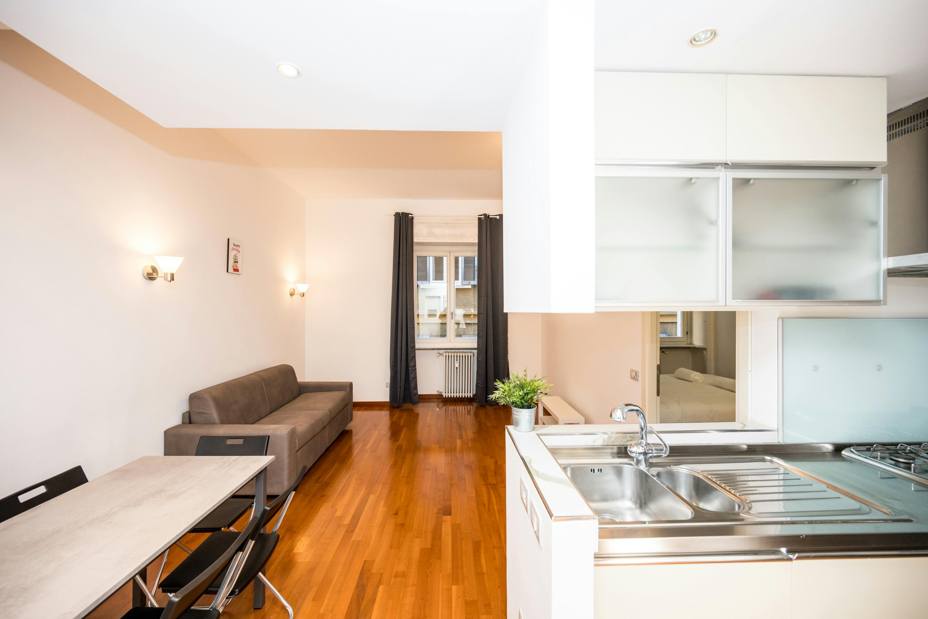 2-Bedroom Apartment in Corso Garibaldi, Milan (1712928) room image 1