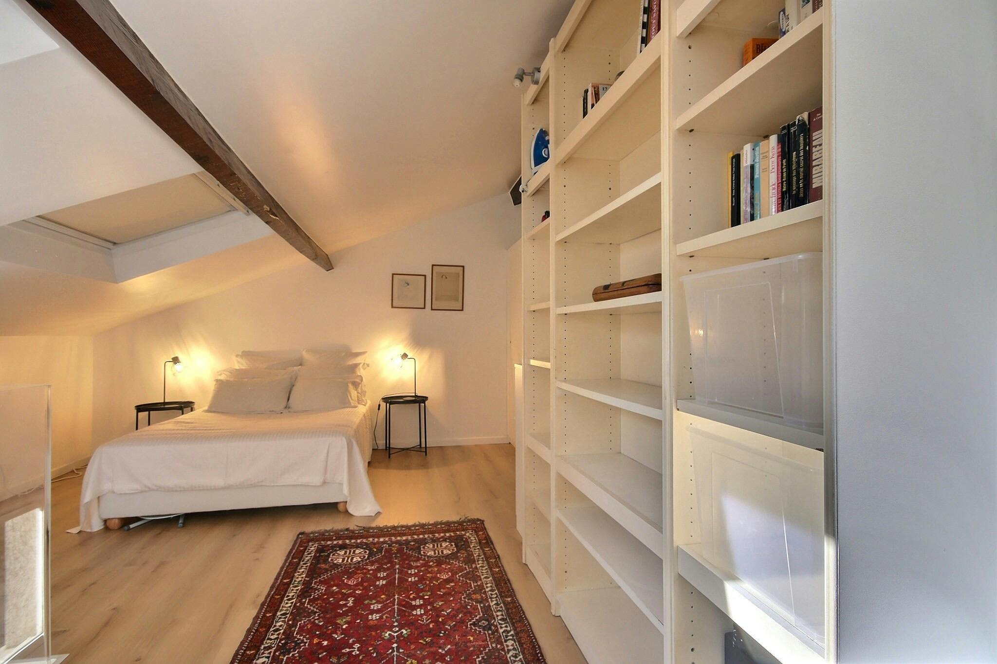 Rue de Reims, Paris preview