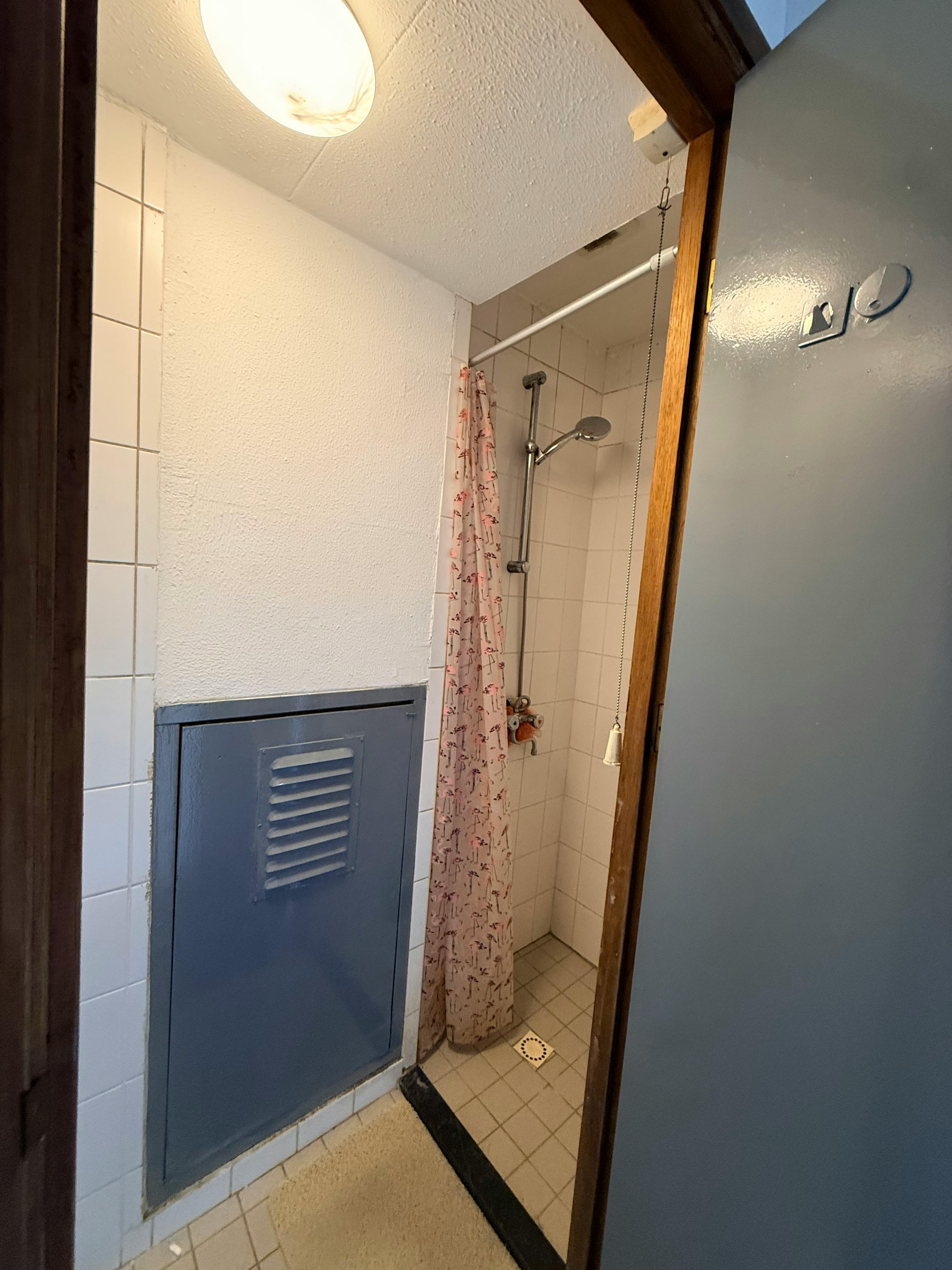 Private room in Strevelsweg, Rotterdam (1713001) room image 9