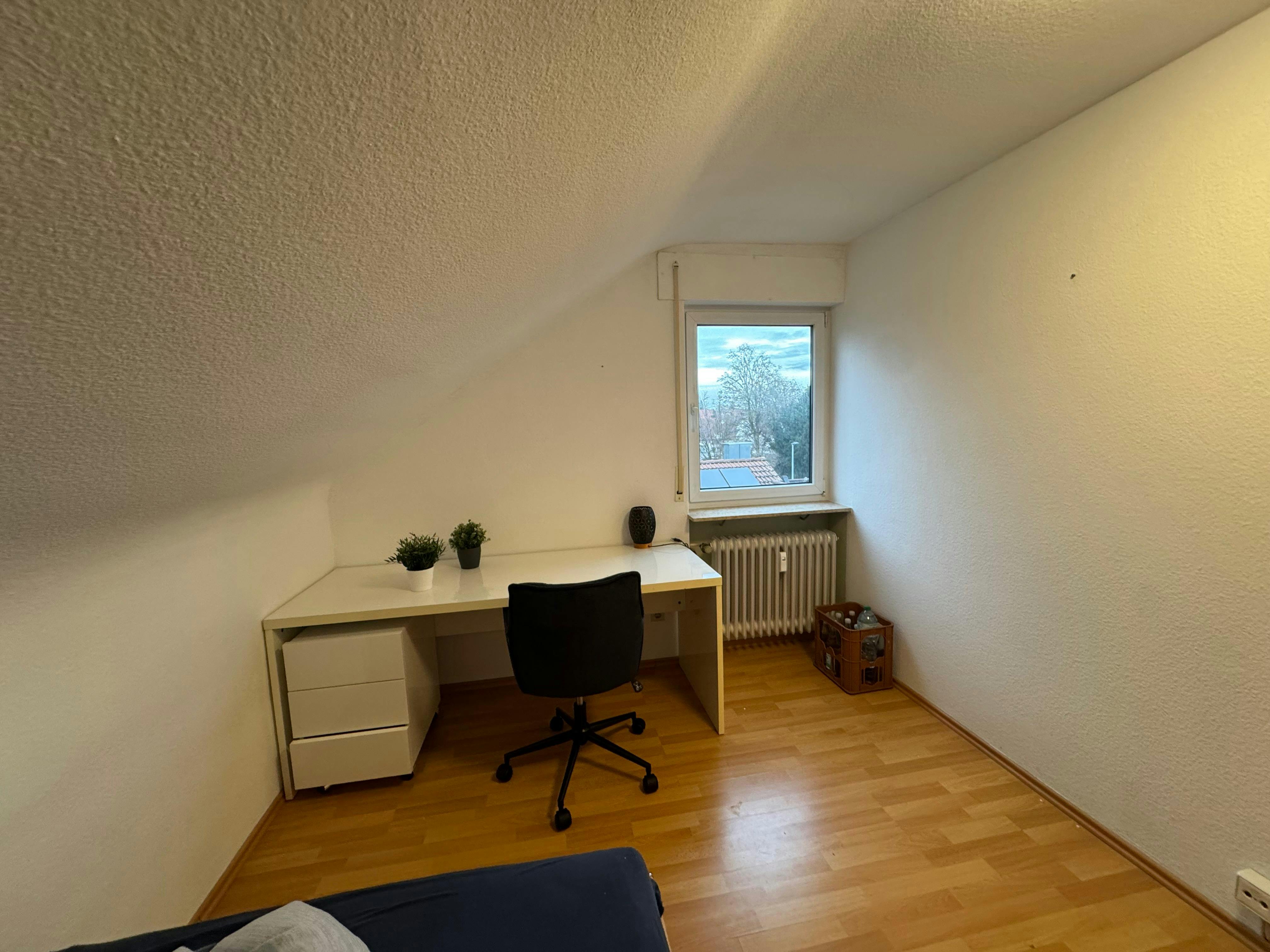 Private room for rent for €400 per month in Stuttgart, Köpfertstraße