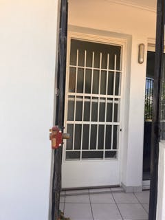 公寓 正在以 €650 的月租出租，其位于 Pireas, Konstantinidi