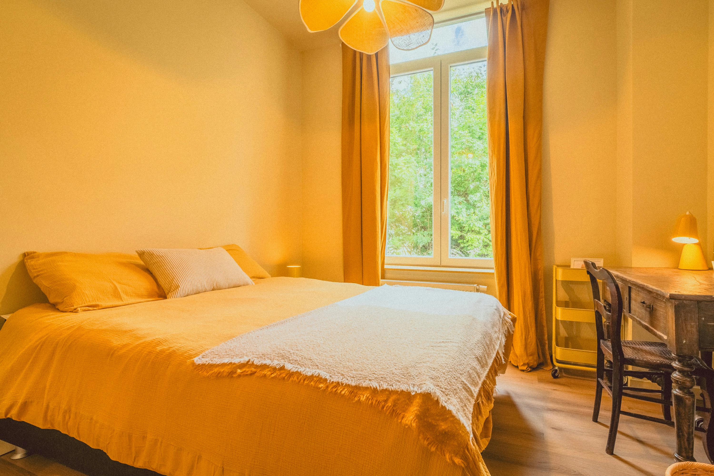 Private room in Boulevard Brand Whitlock, Woluwe-Saint-Lambert (1713113) room image 1