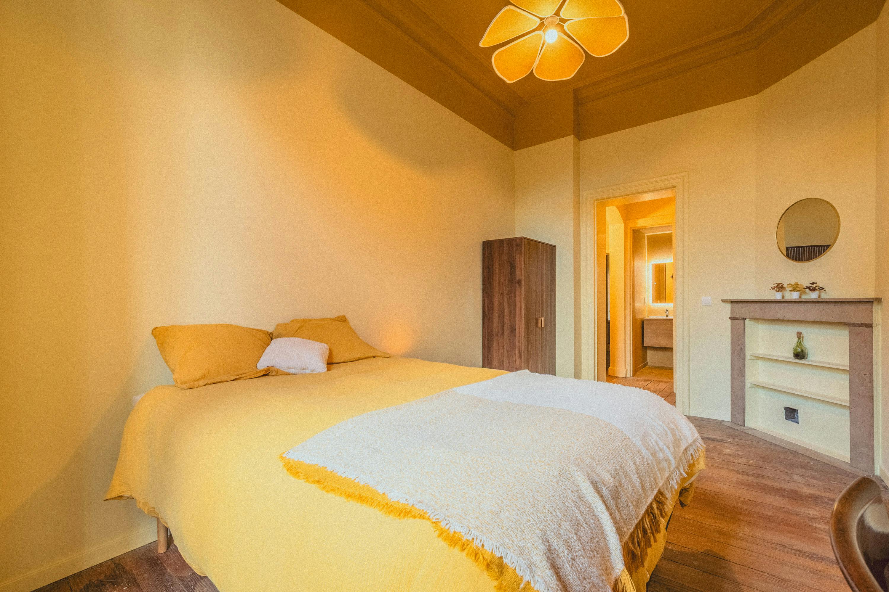 Private room in Boulevard Brand Whitlock, Woluwe-Saint-Lambert (1713116) room image 2