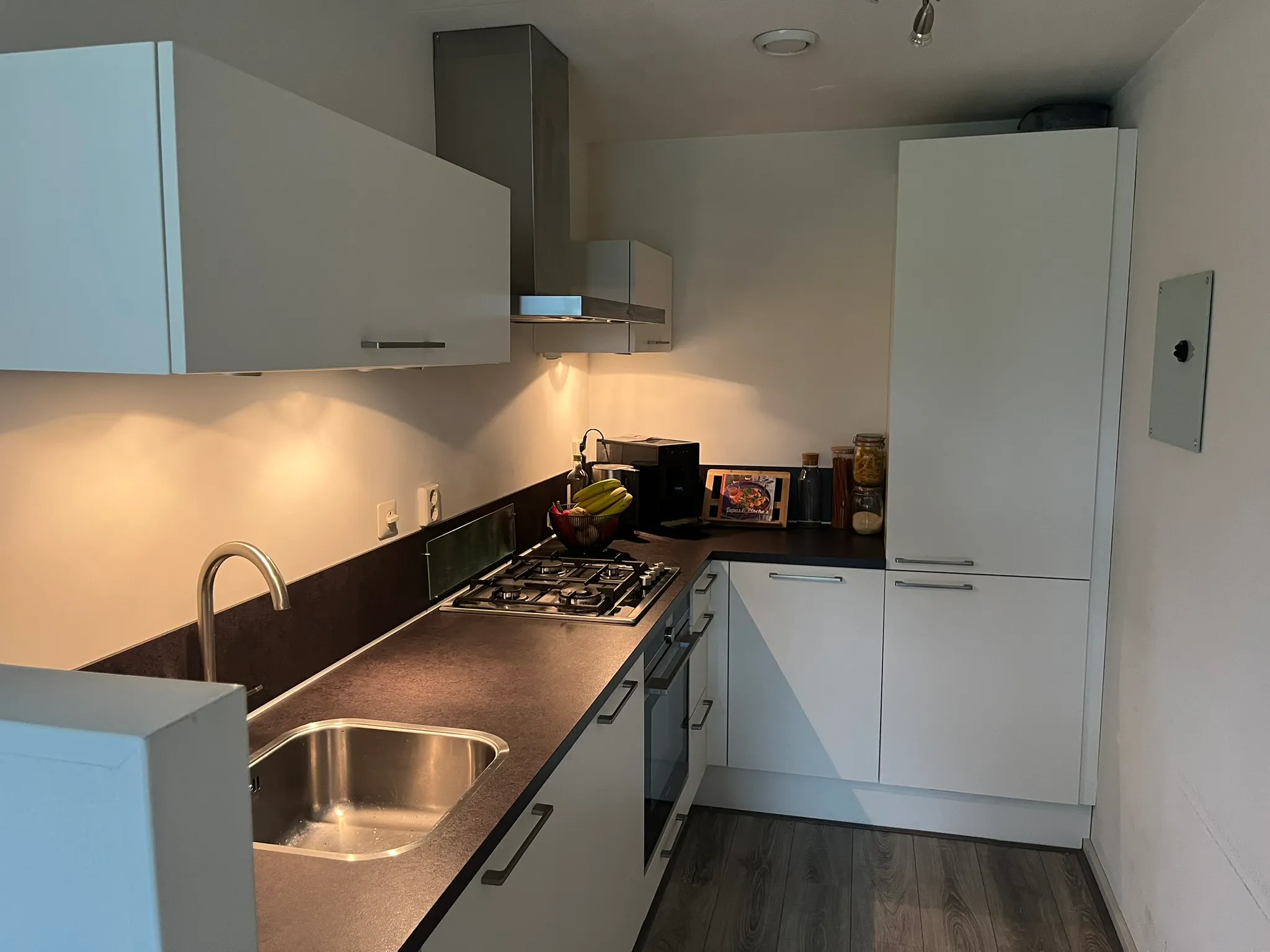 2-Bedroom Apartment in Rochussenstraat, Rotterdam (1713148) ROOM 1