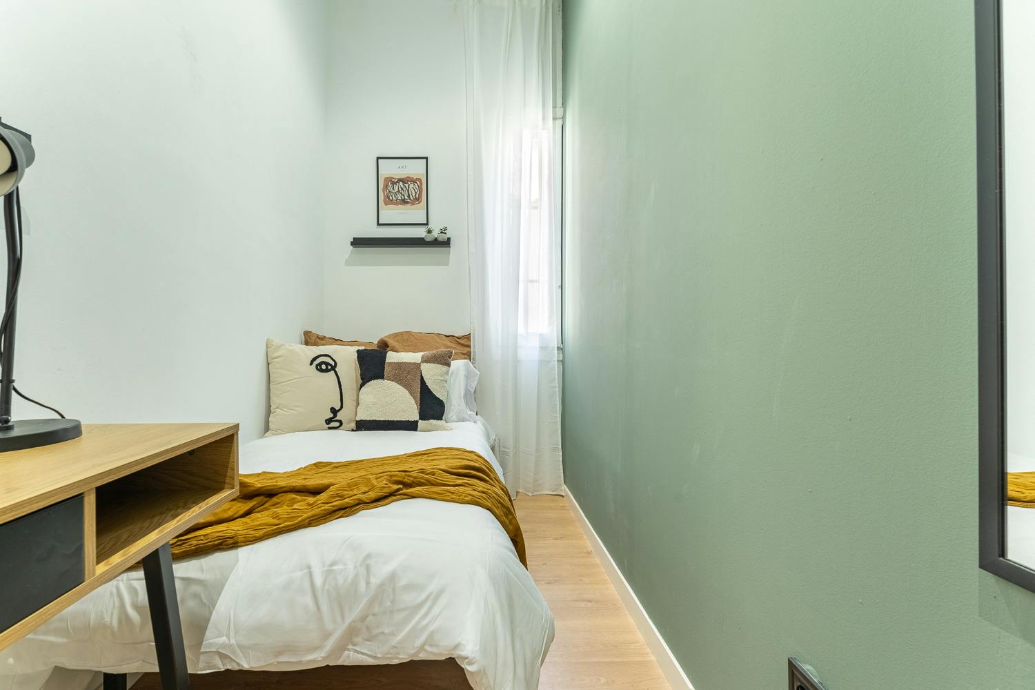 Calle de Bolivia, Madrid preview