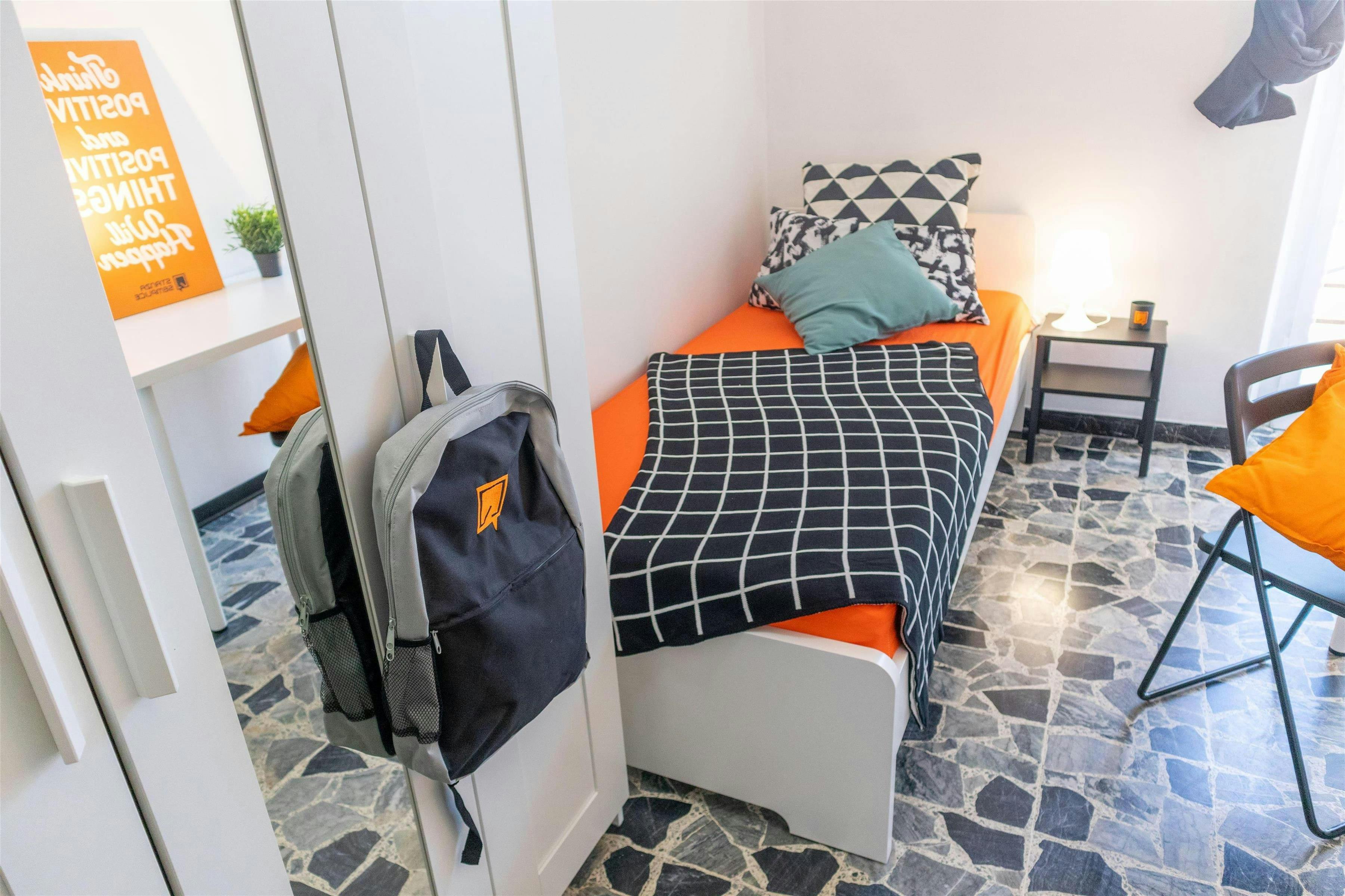 Private room in Via Tiziano, Cagliari (1713185) room image 1