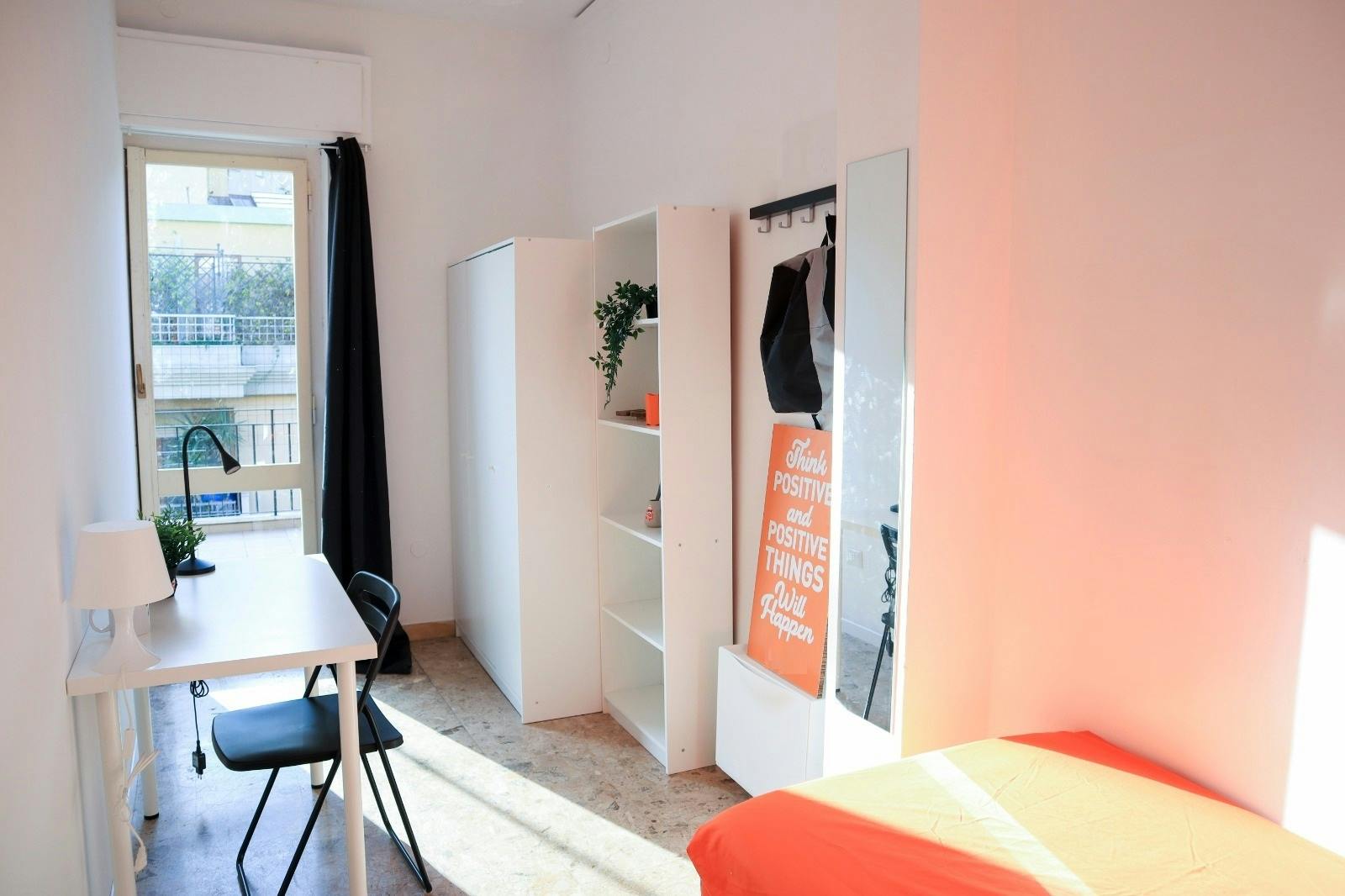 Private room in Via Ludovico Ariosto, Cagliari (1713232) room image 2