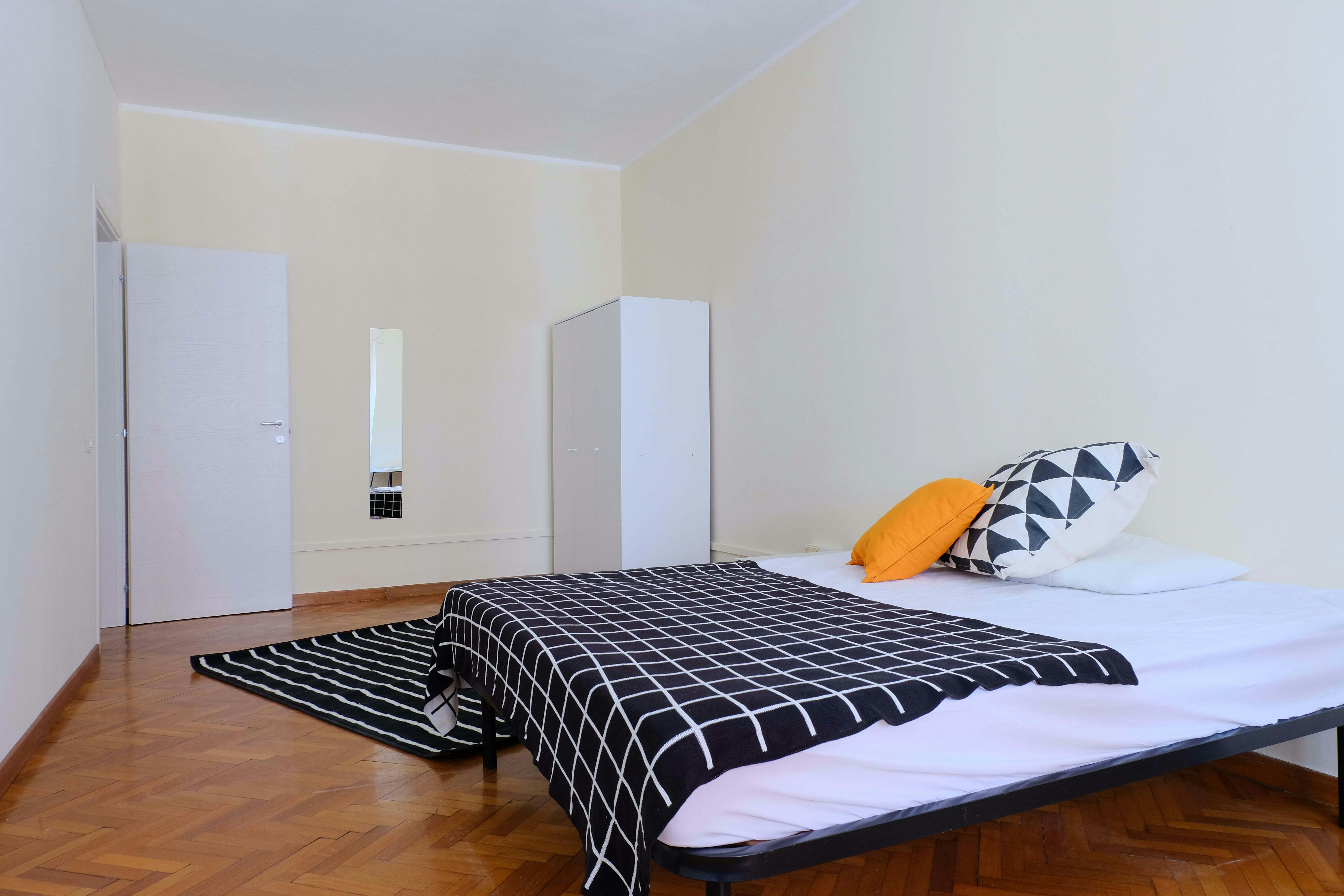 Private room in Via Pola, Cagliari (1713248) room image 2