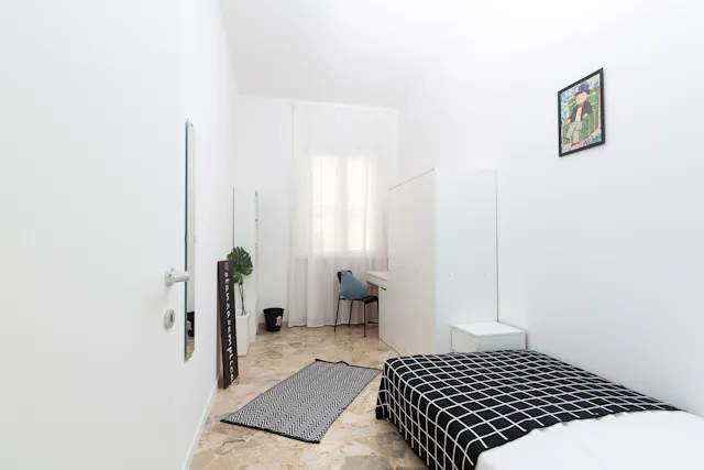 Private room in Corso d'Augusto, Rimini (1713356) room image 1