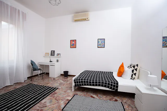 Private room in Via Giuseppe Garibaldi, Rimini (1713363) room image 2