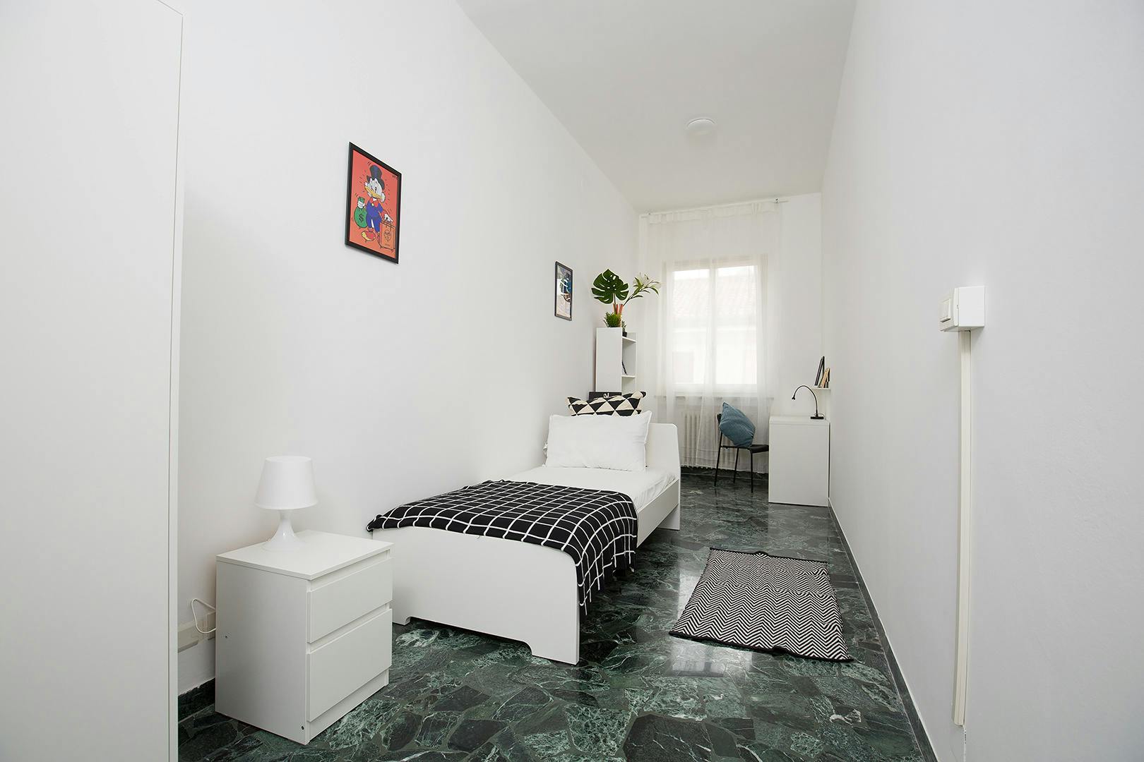 Private room in Corso d'Augusto, Rimini (1713381) room image 1