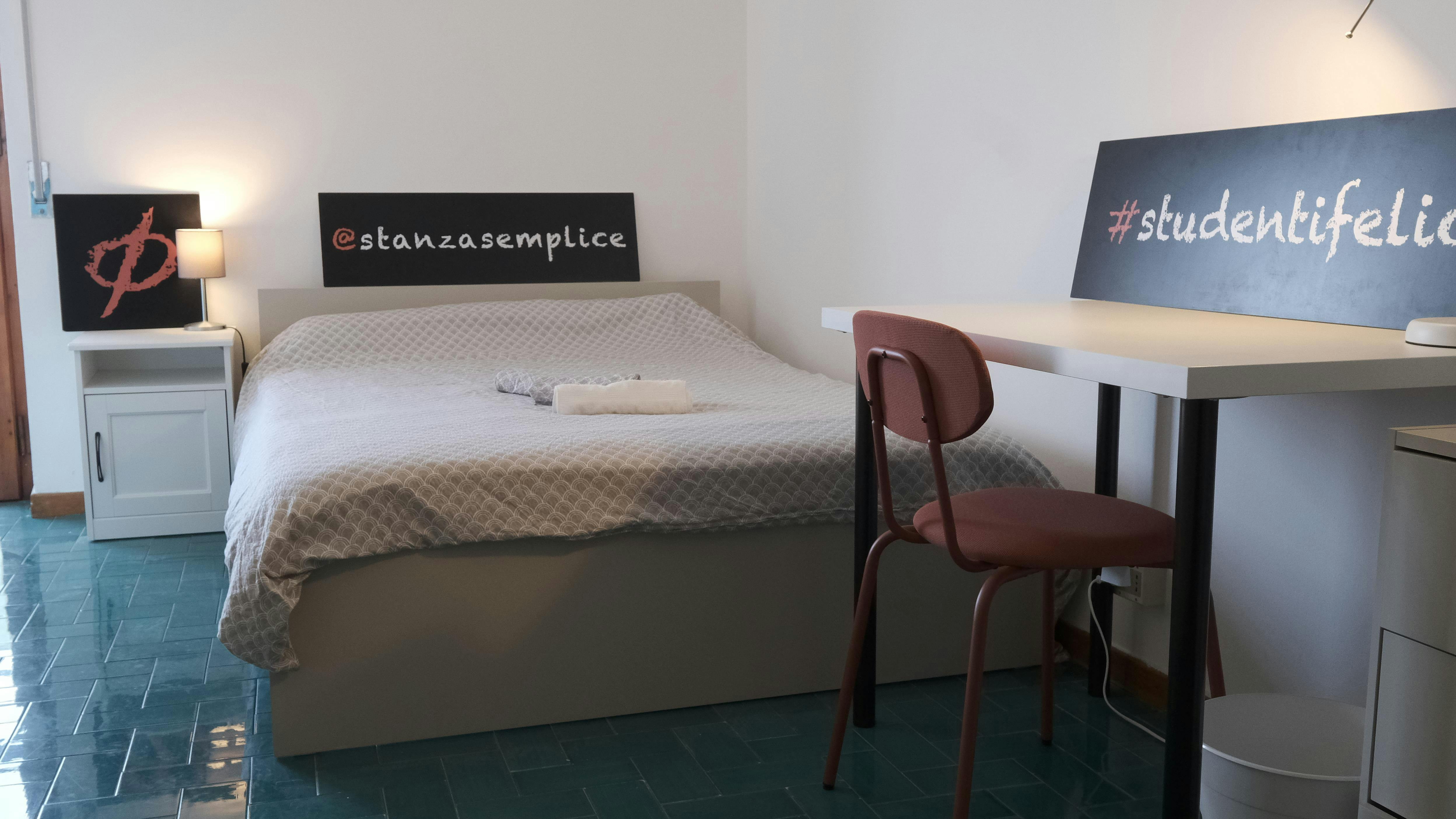 Privé kamer te huur voor € 395 per maand in Sassari, Via Savoia