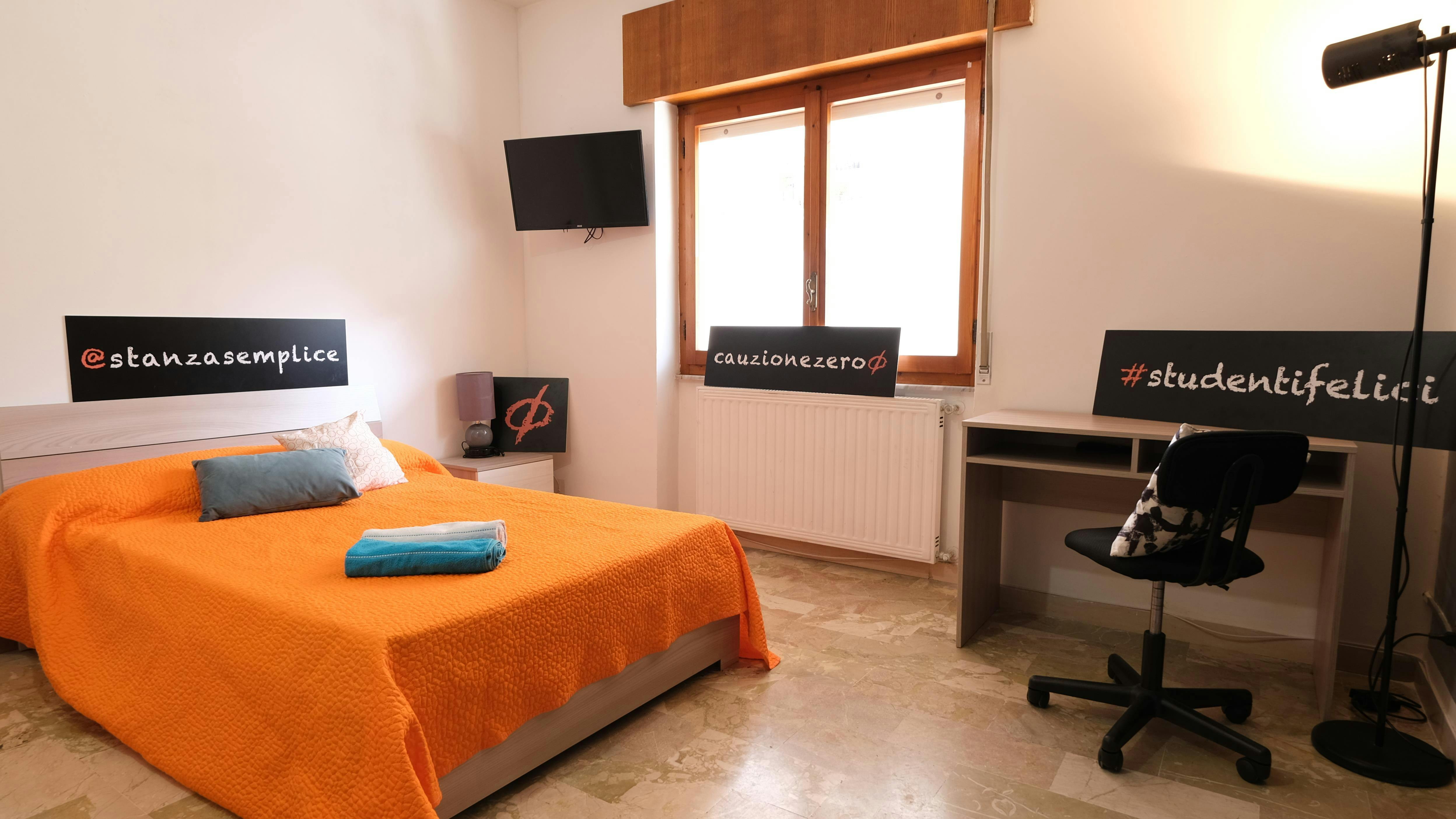 Private room in Via Andrea Cordedda, Sassari (1713472) room image 1